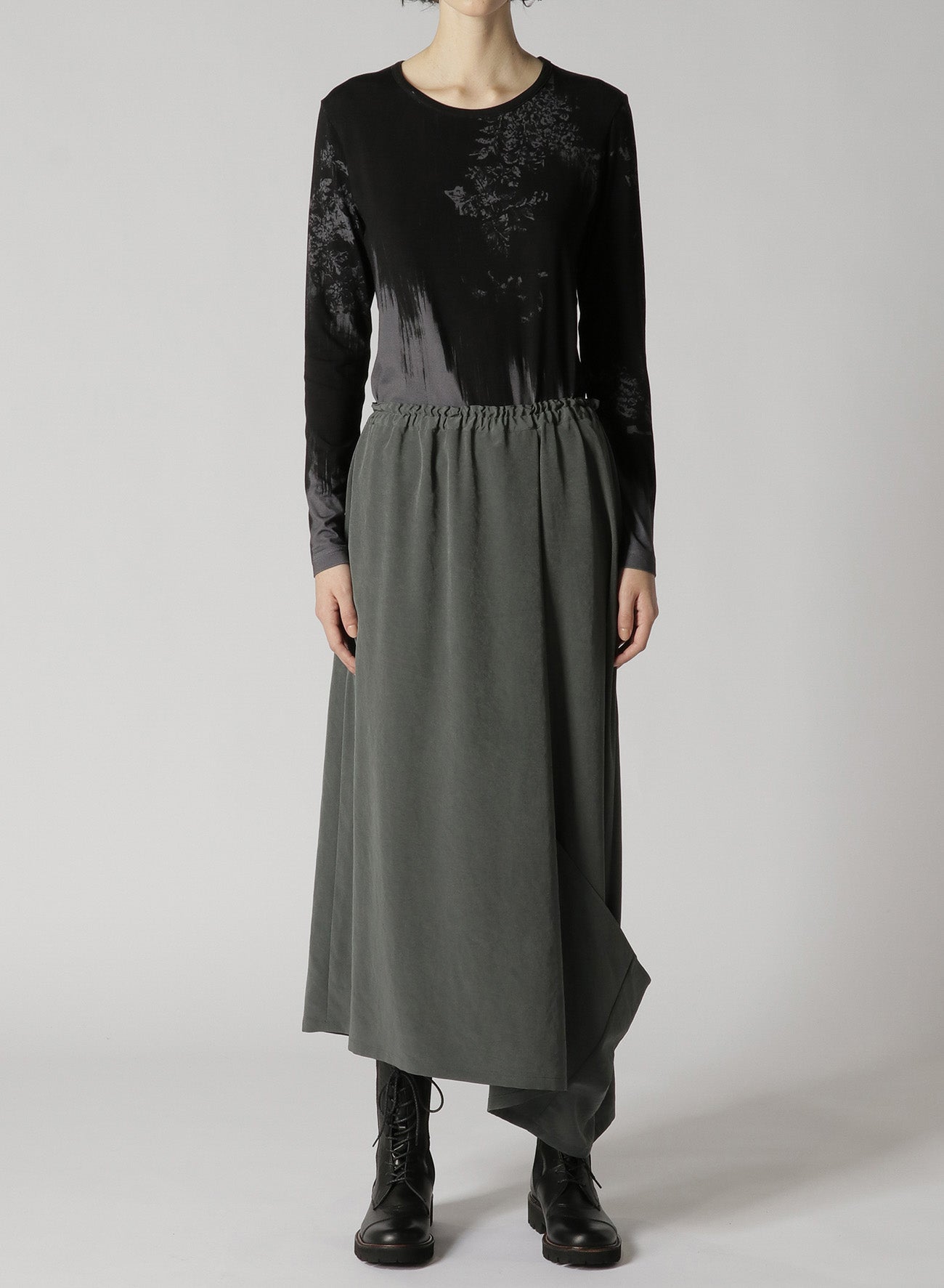 2-Way Convertible Skirt Pants for Women - Versatile Stretchable Wrap Skirt & Pants Combo - Perfect for Travel, Work, and Casual Outfits
