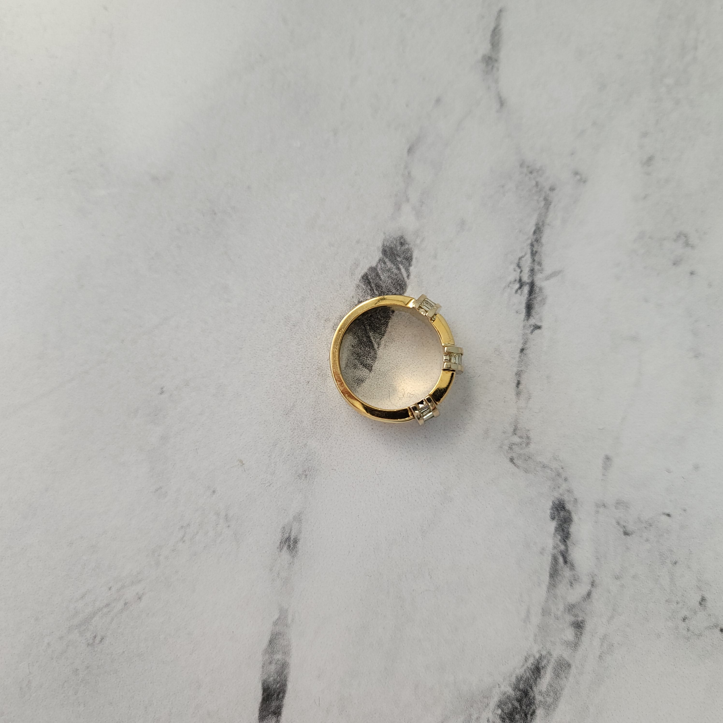 Elegant Baguette Two-Tone Diamond Band Ring in 18k Yellow Gold – Perfect for Weddings, Anniversaries & Special Occasions