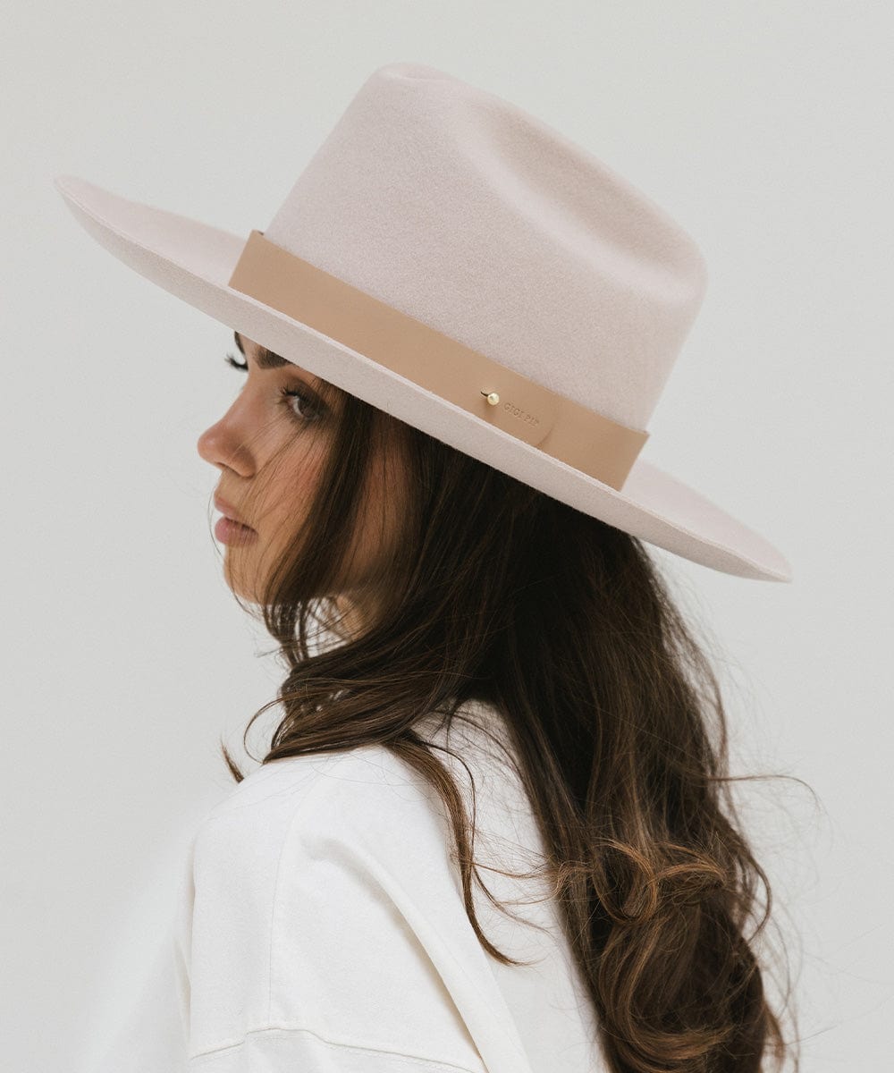Wide Leather Hat Band for Cowboy Hats - Adjustable Western Style Hat Accessory for Men & Women - Perfect for Rodeo, Country Music Festivals & Outdoor Events