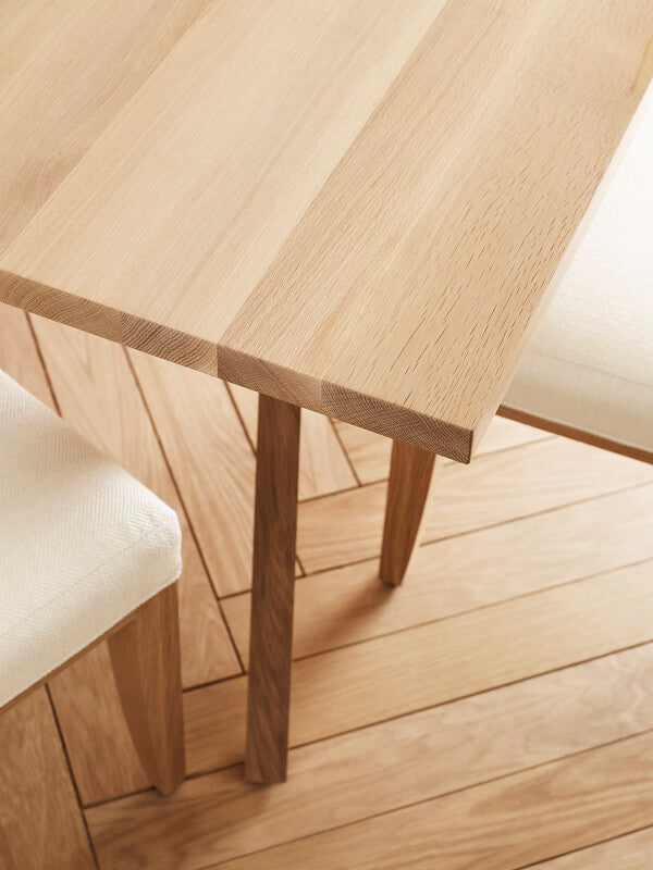 Yarrow Dining Table - Modern Solid Wood Kitchen Table for 6 - Perfect for Family Dinners & Entertaining Guests
