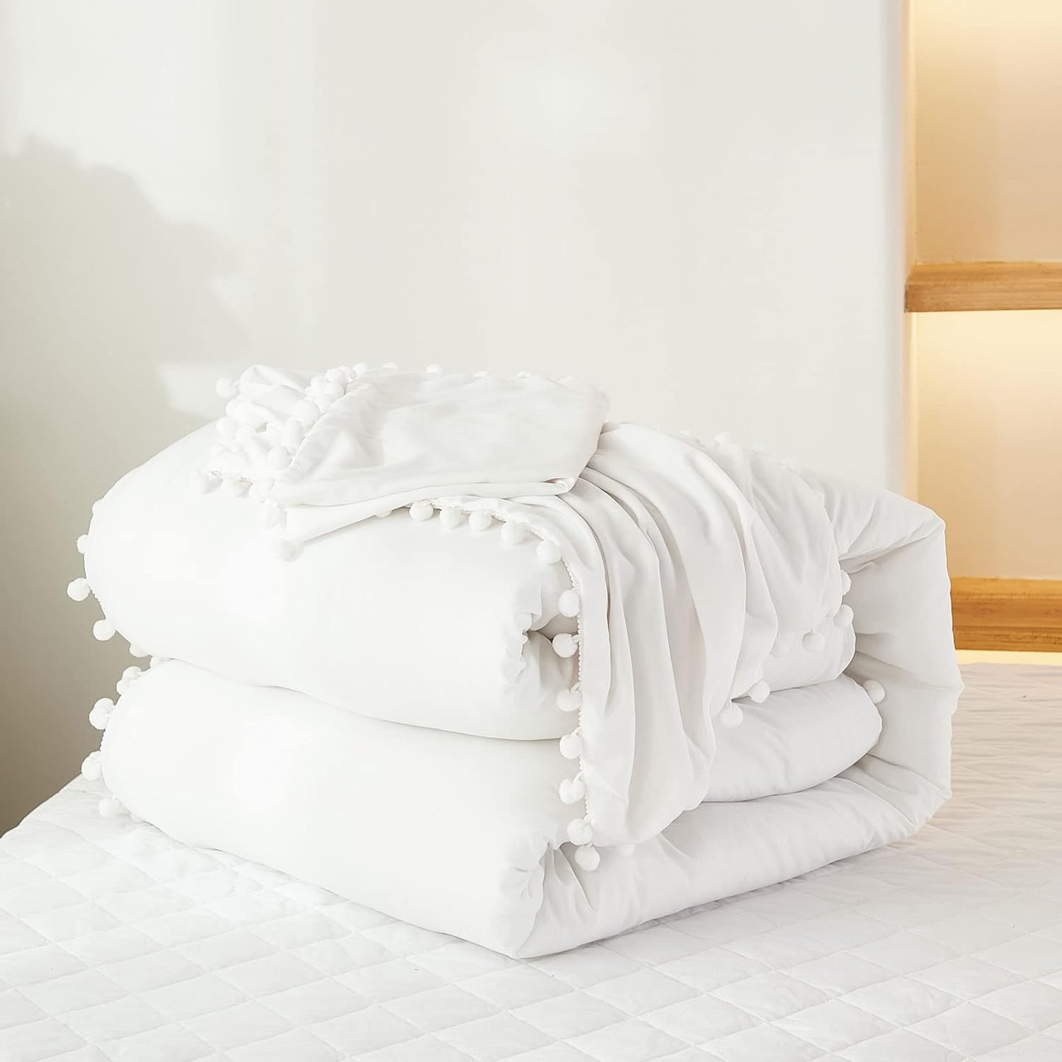 King Size Comforter Set - Ultra Soft Lightweight for Farmhouse & Boho Bedroom Decor