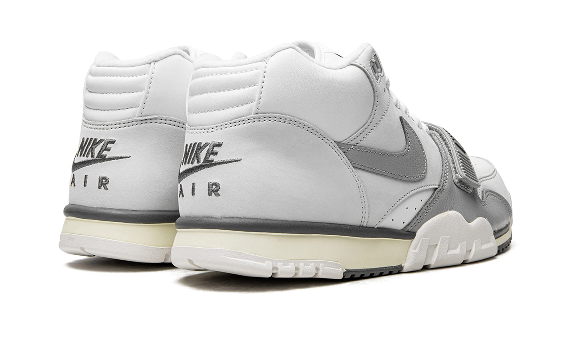 Nike Men's Running Sneakers - Lightweight Comfortable Athletic Shoes for Jogging, Gym & Daily Wear