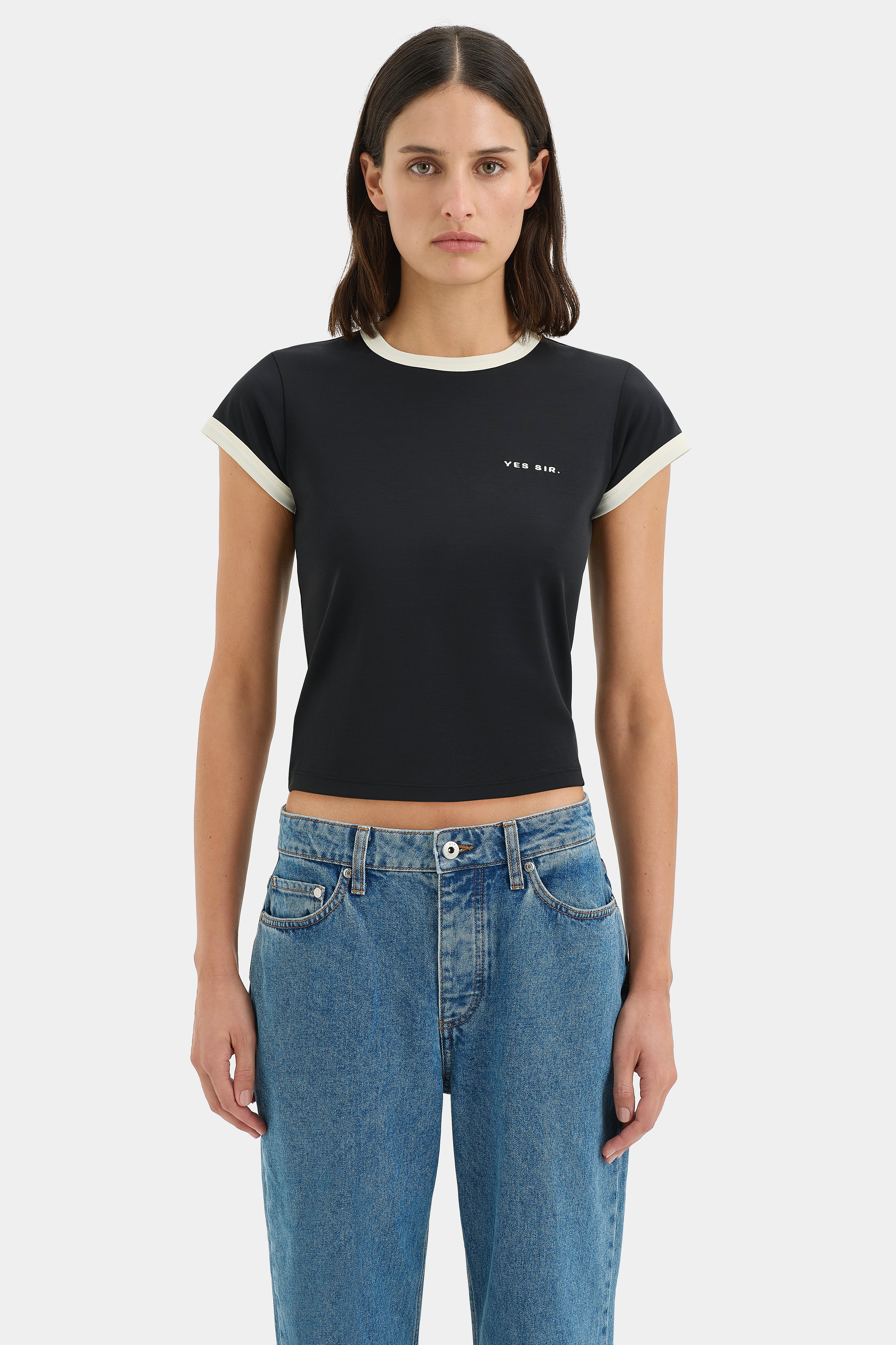 Yes SIR. Premium Fitted T-Shirt for Men - Slim Fit Cotton Tee - Casual & Streetwear Style - Perfect for Everyday Wear, Gym, and Outings