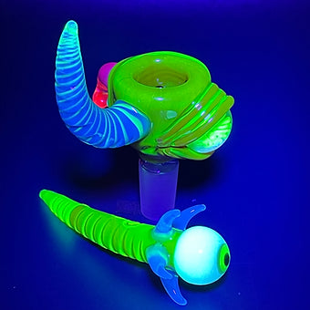 14mm Red Blacklight Reactive Glass Slide Set with Tongue & Horn - Perfect for UV Parties, Raves & Unique Smoking Accessories