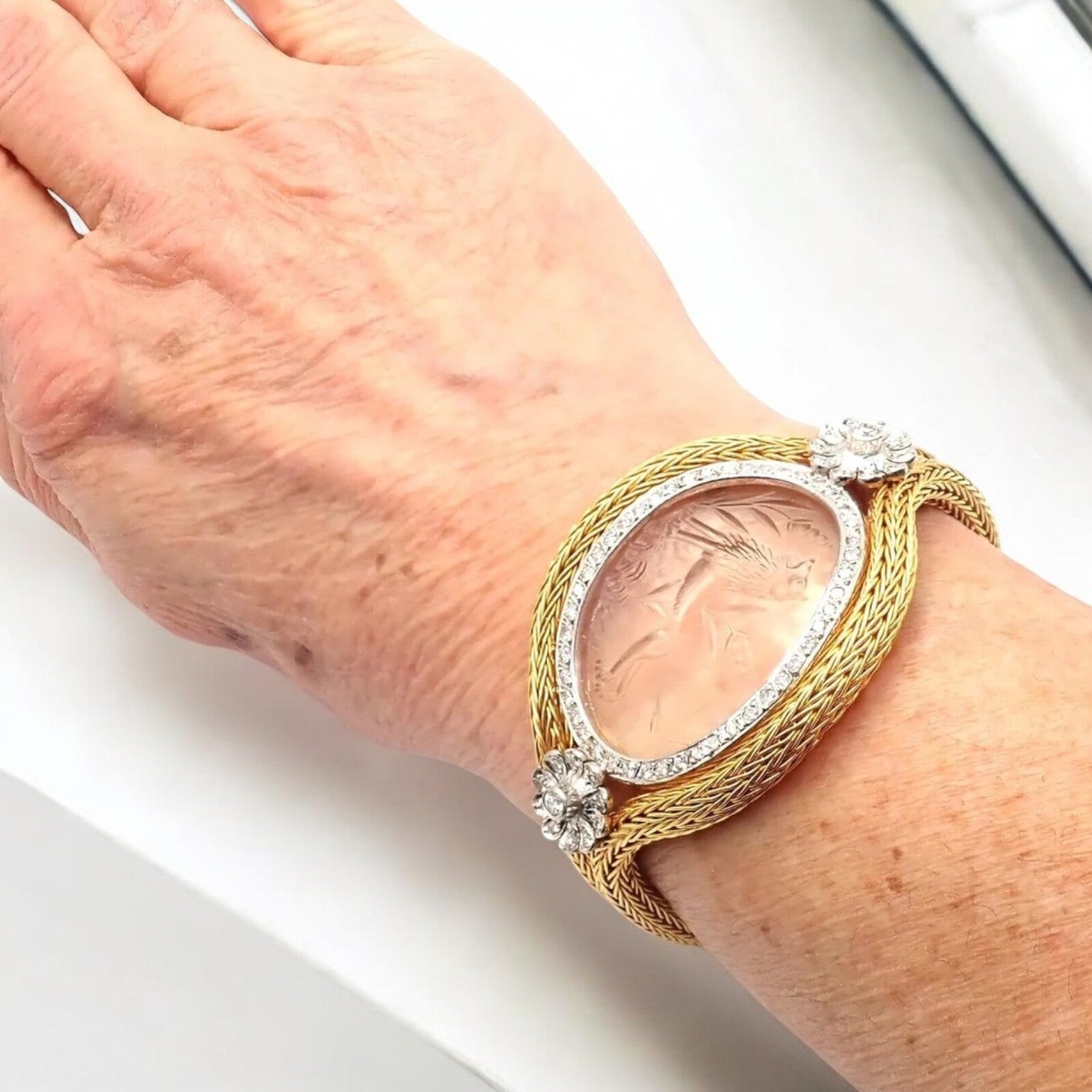 Authentic Ilias Lalaounis 18k Yellow Gold Diamond Rock Crystal Bangle Bracelet - Luxury Jewelry for Women, Elegant Gift for Special Occasions, Perfect for Weddings, Anniversaries and Formal Events