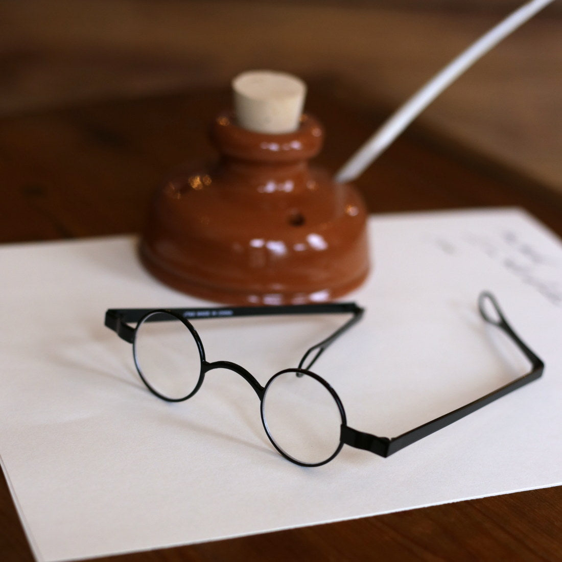 18th Century Reproduction Glasses - Vintage Style Eyewear for Historical Reenactments & Costume Parties | Perfect for Theater, Cosplay & Antique Collectors