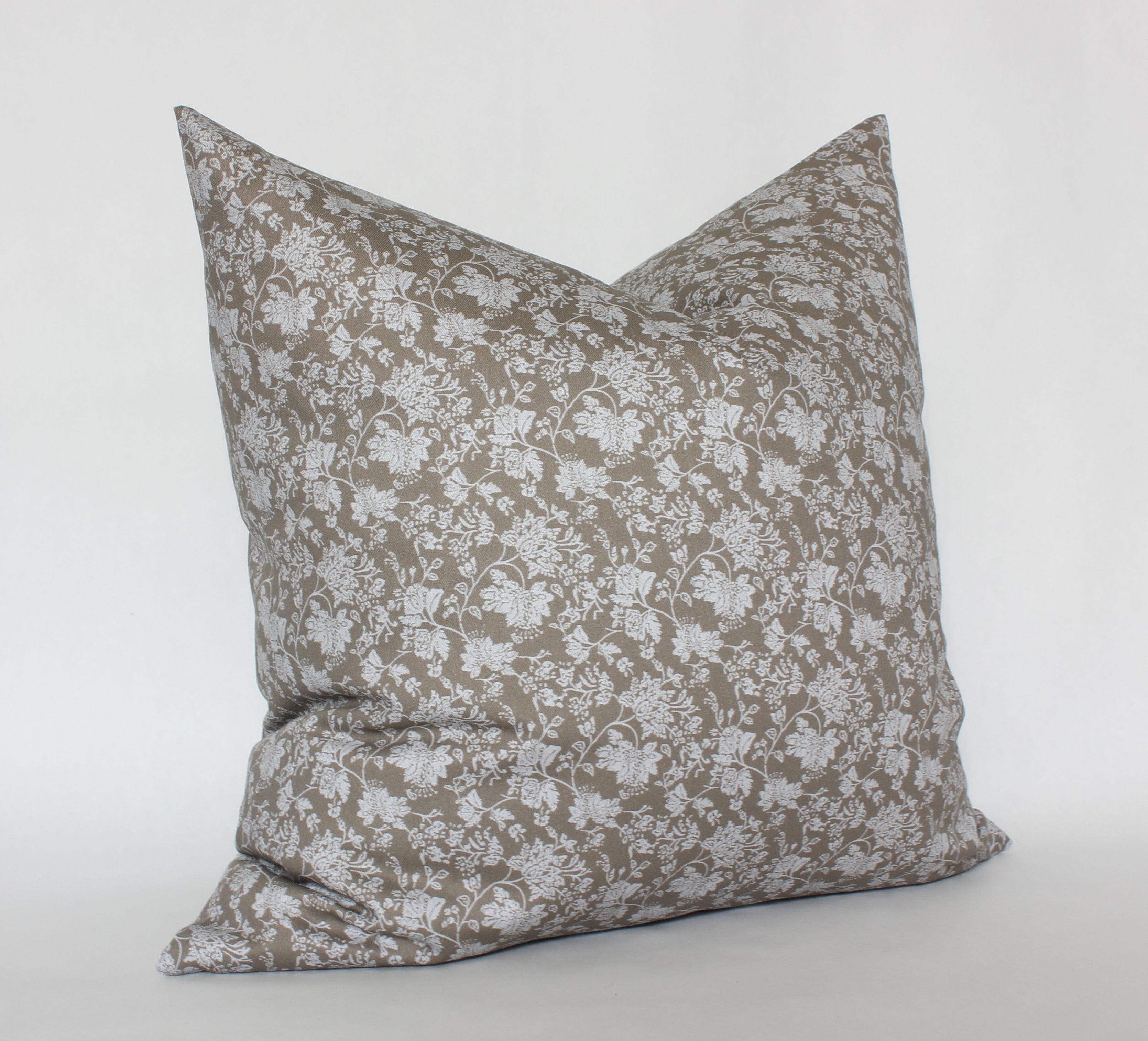 Premium Meridan Pillow Cover - Soft & Breathable Cotton, Decorative Cushion Case for Living Room, Bedroom, Sofa - Home Decor Essentials for Comfort & Style