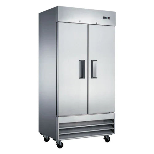 Commercial Reach-In Refrigerator - Coldline C35R 40 Double Solid Door 28 cu.ft. for Restaurants, Catering & Grocery Stores - NSF Certified Energy Efficient Walk-In Cooler