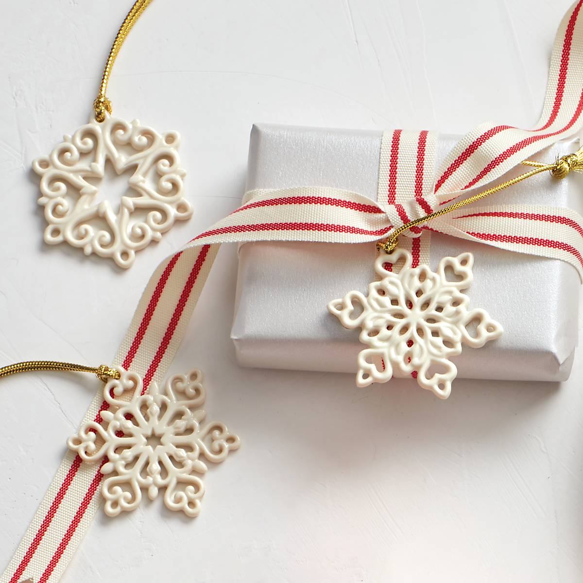 Mini Snowflake 3 Piece Ornament Set - Christmas Tree Decorations for Holiday Home Decor, Winter Party & Gift Giving