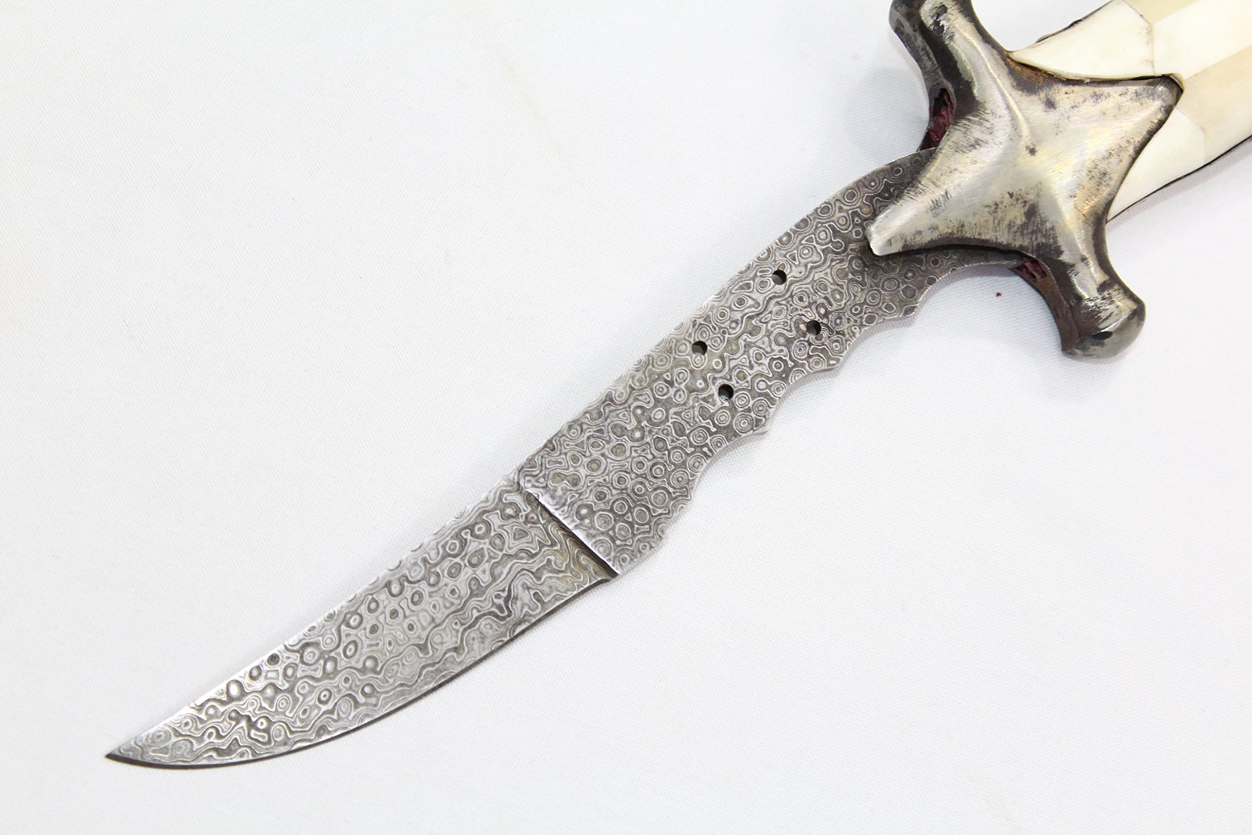 Premium Damascus Steel Khanjar Dagger with Chip Handle - A716 - Handcrafted Sakela Steel Blade for Collectors, Outdoor Use & Display
