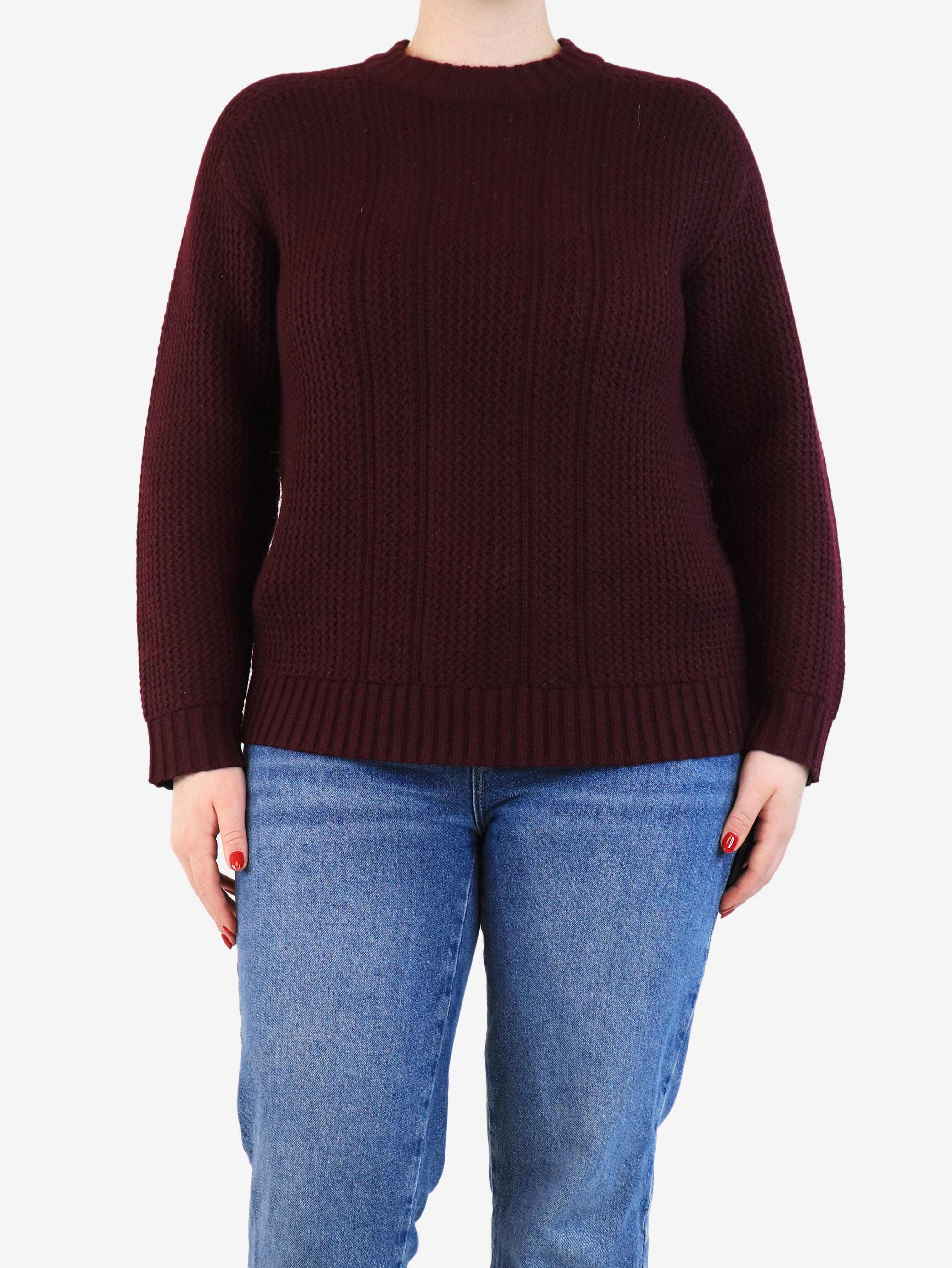 Burgundy Cable Knit Sweater Women's Medium Size - Cozy Winter Pullover for Casual Outfits & Holiday Gatherings