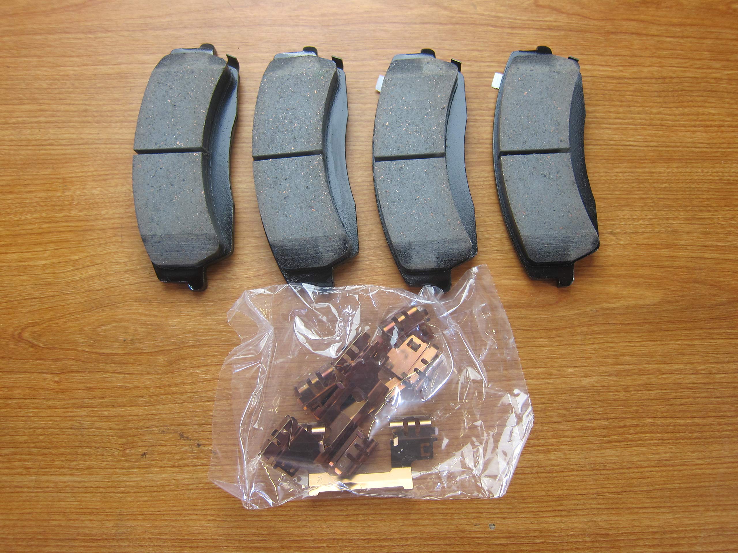 Chrysler Dodge Front Brake Pad Kit for RWD Vehicles with Slippers - Genuine Mopar OEM Replacement - Perfect for Daily Commuting & Highway Driving
