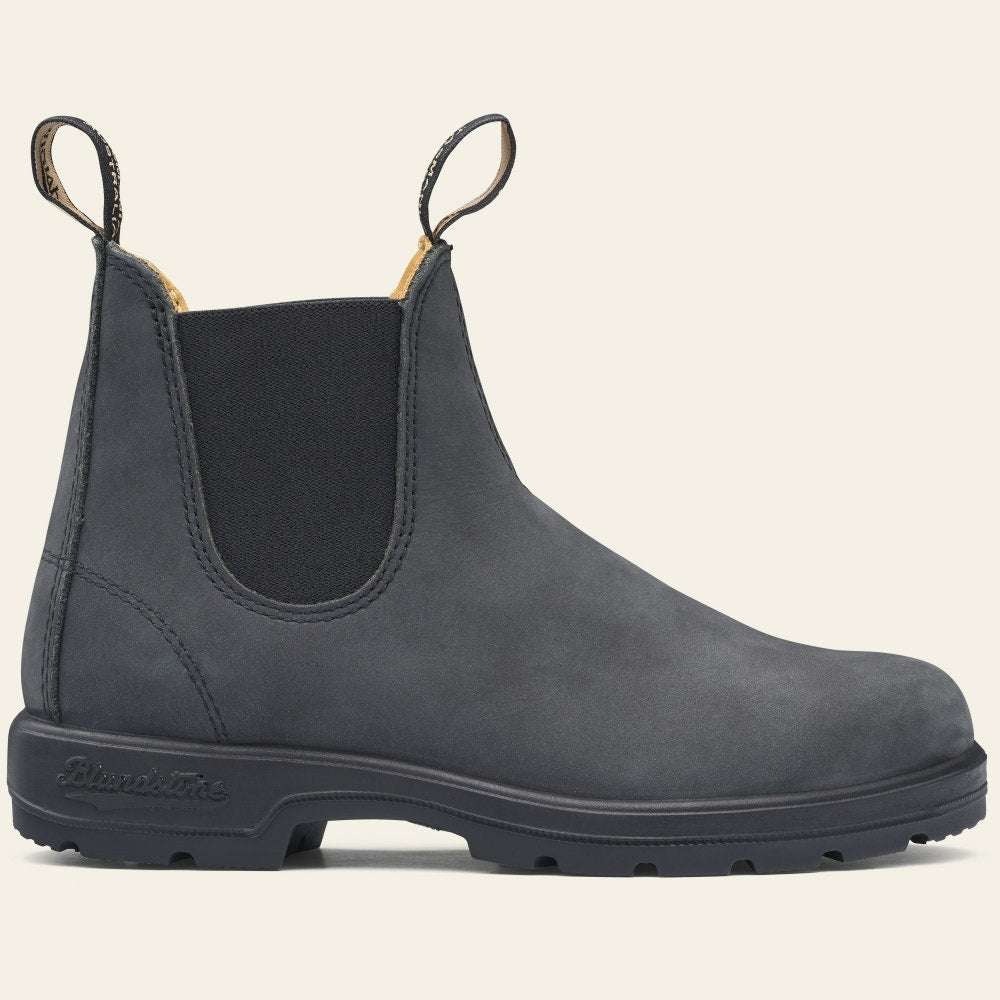 Blundstone Classic 587 Chelsea Boots for Men & Women - Rustic Black Leather Ankle Boots - Comfortable Slip-On Work Boots for Outdoor, Hiking & Casual Wear