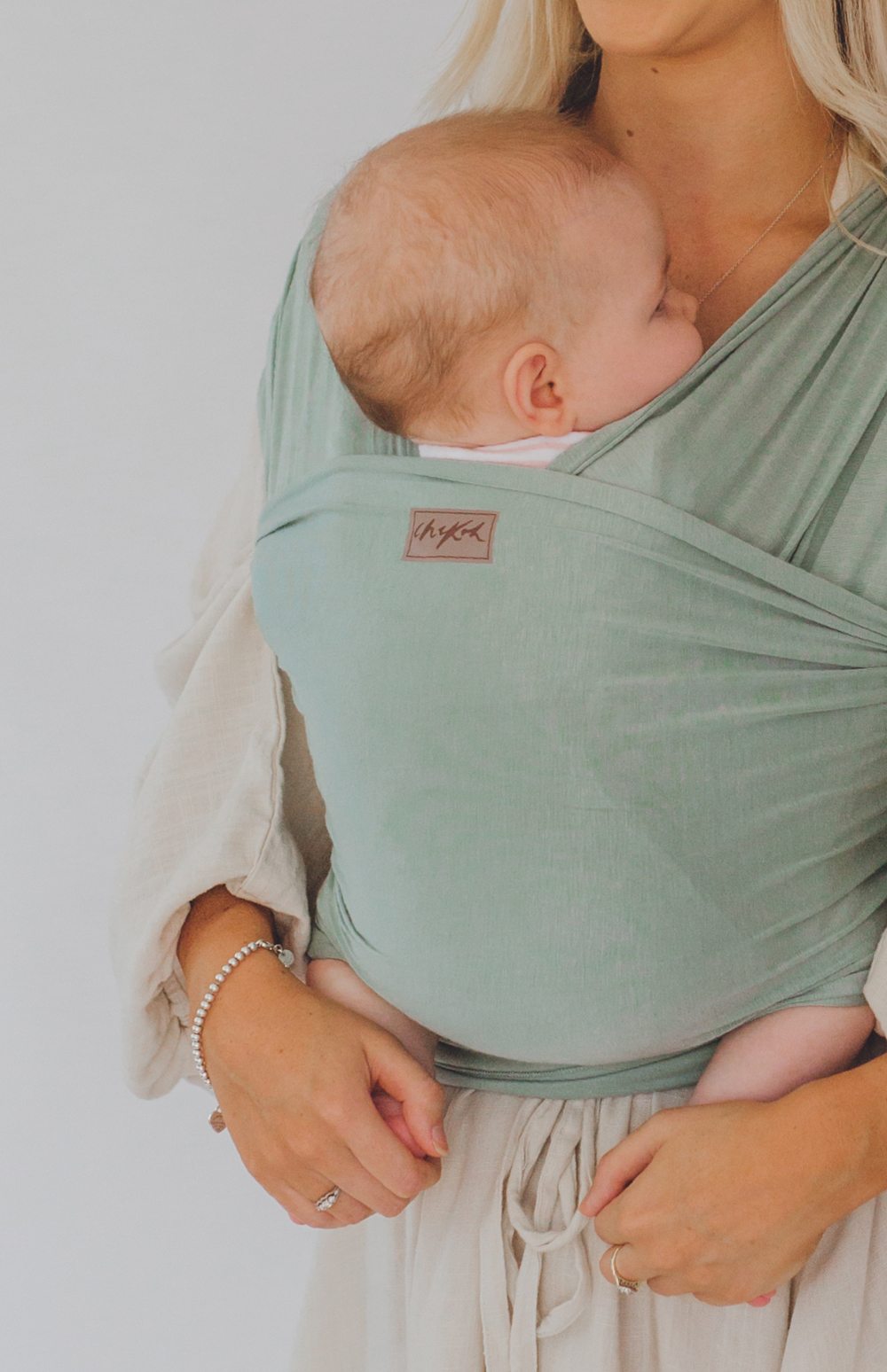 Chekoh Baby Wrap Carrier - Soft & Breathable Teal Sling for Newborns to Toddlers - Perfect for Hands-Free Babywearing at Home, Outdoors & Travel