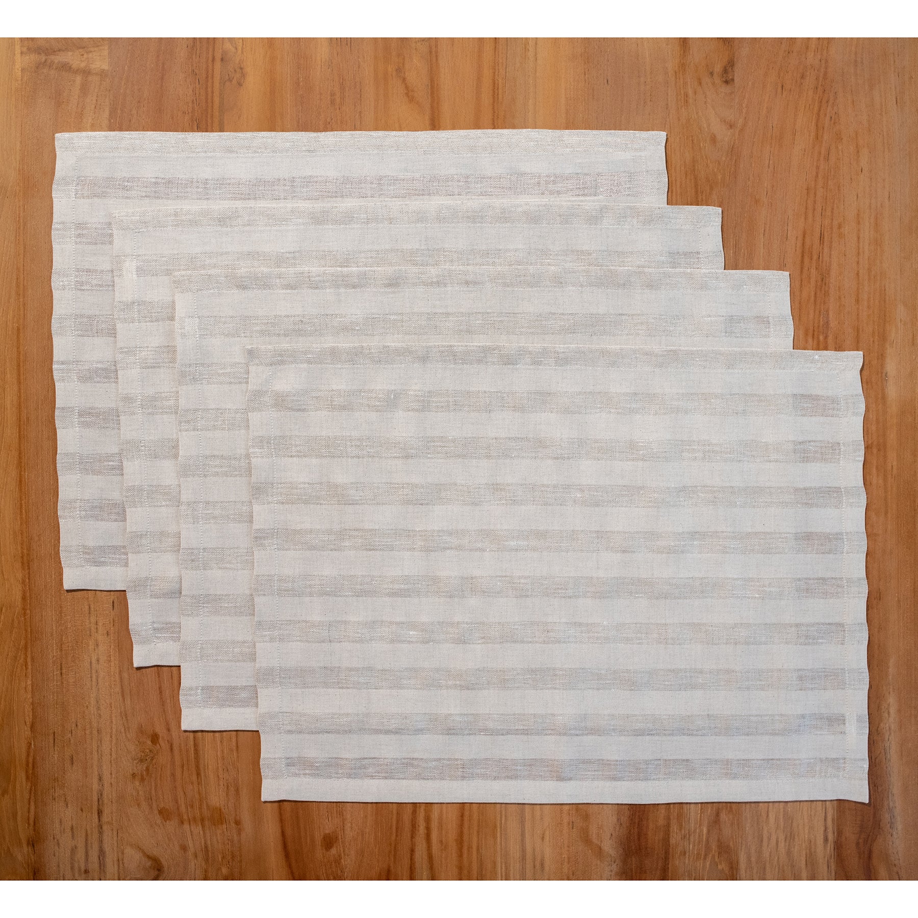 Premium Zoe Placemats Set of 4 - Waterproof & Heat-Resistant Table Mats for Dining, Kitchen, and Party Decor - Elegant Home Tableware Accessories