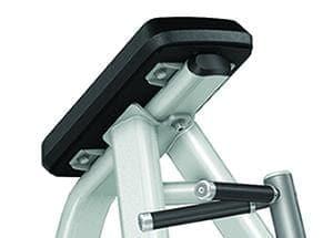 Precor Discovery Series Incline Lever Row (DPL0311) - Professional Strength Training Equipment for Home & Gym - Perfect for Back Muscle Workouts and Full-Body Conditioning