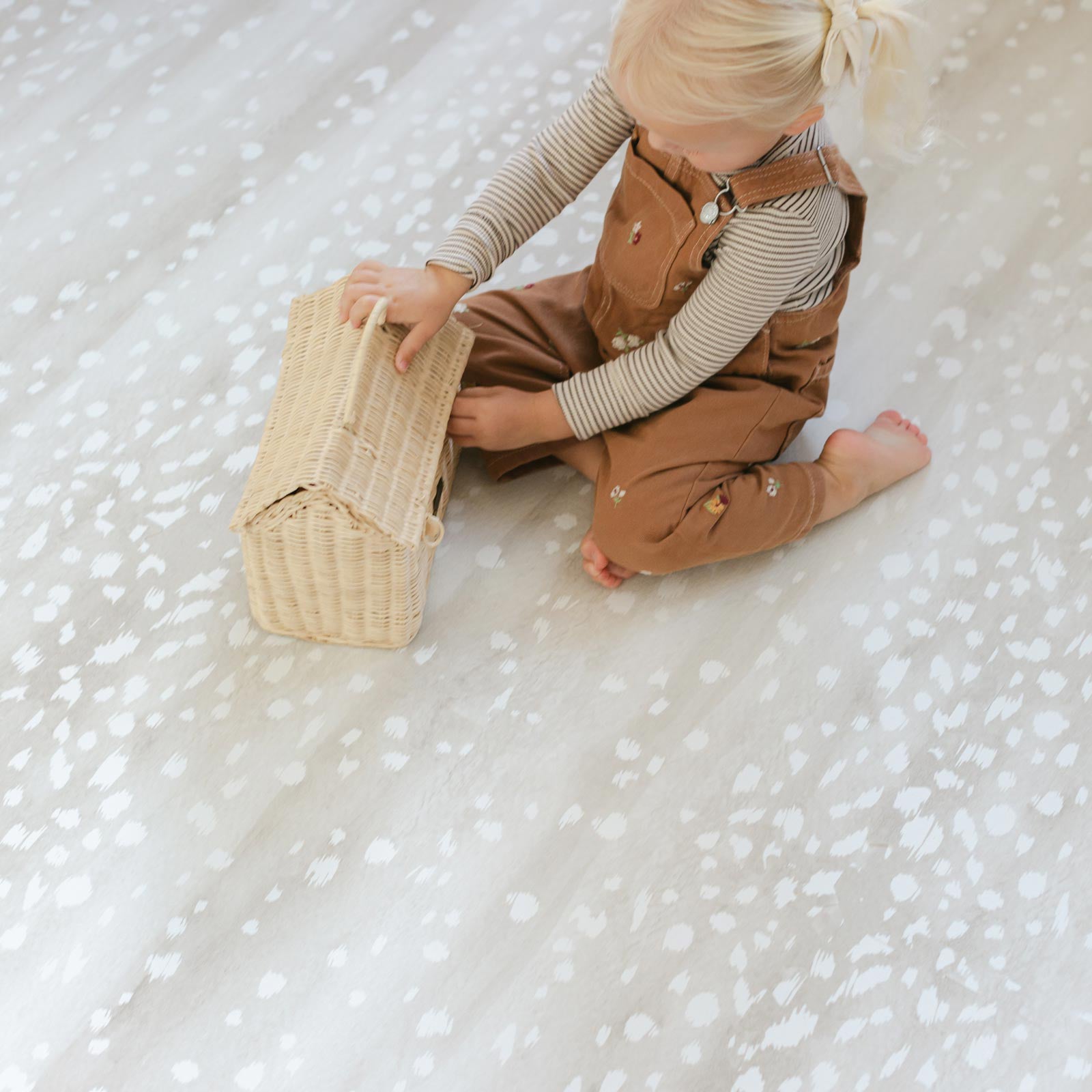 Little Nomad Play Mat | Non-Toxic Foam Baby Playmat for Crawling & Tummy Time | Soft & Safe Floor Mat for Nursery, Daycare & Home Play Areas | Fawn Design