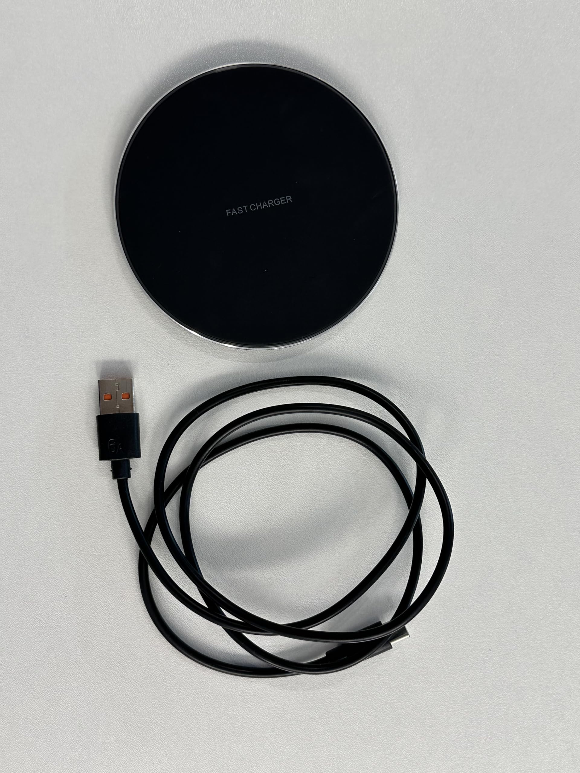 ZUOQIANG 15W Fast Wireless Charger Pad - Compatible with iPhone 14/13/12/11/Pro Max/XR/X/Plus & Samsung Galaxy S23/S22/S21 - Qi Certified Wireless Charging Station for Bedside, Office & Car (Black)
