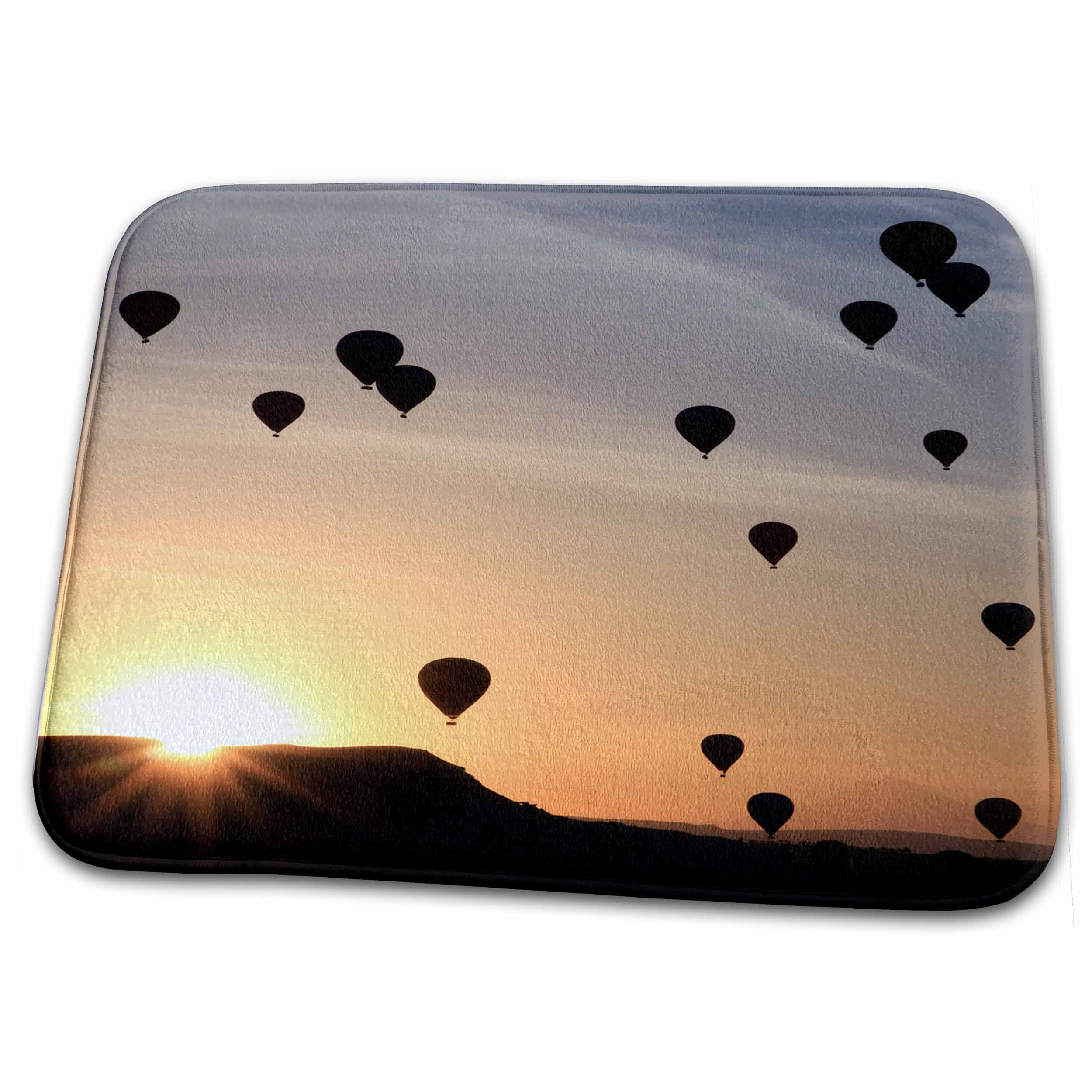 3dRose Turkey Anatolia Cappadocia Hot Air Balloons Bathroom Rug Mat - Non-Slip Soft Absorbent Bath Mat for Home Decor, Shower & Bathtub Safety