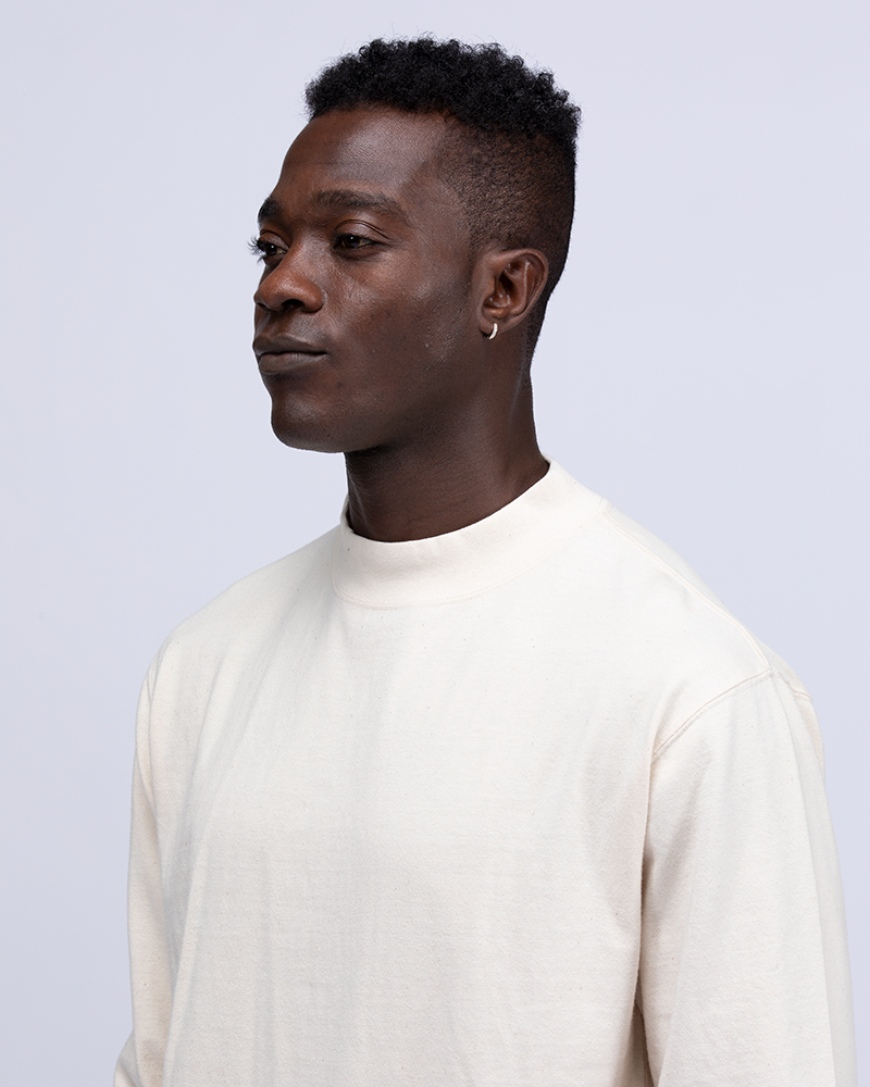 Eco-Friendly Recycled Cotton Mock Neck Long Sleeve T-Shirt for Men & Women - Sustainable Casual Wear for Everyday Comfort