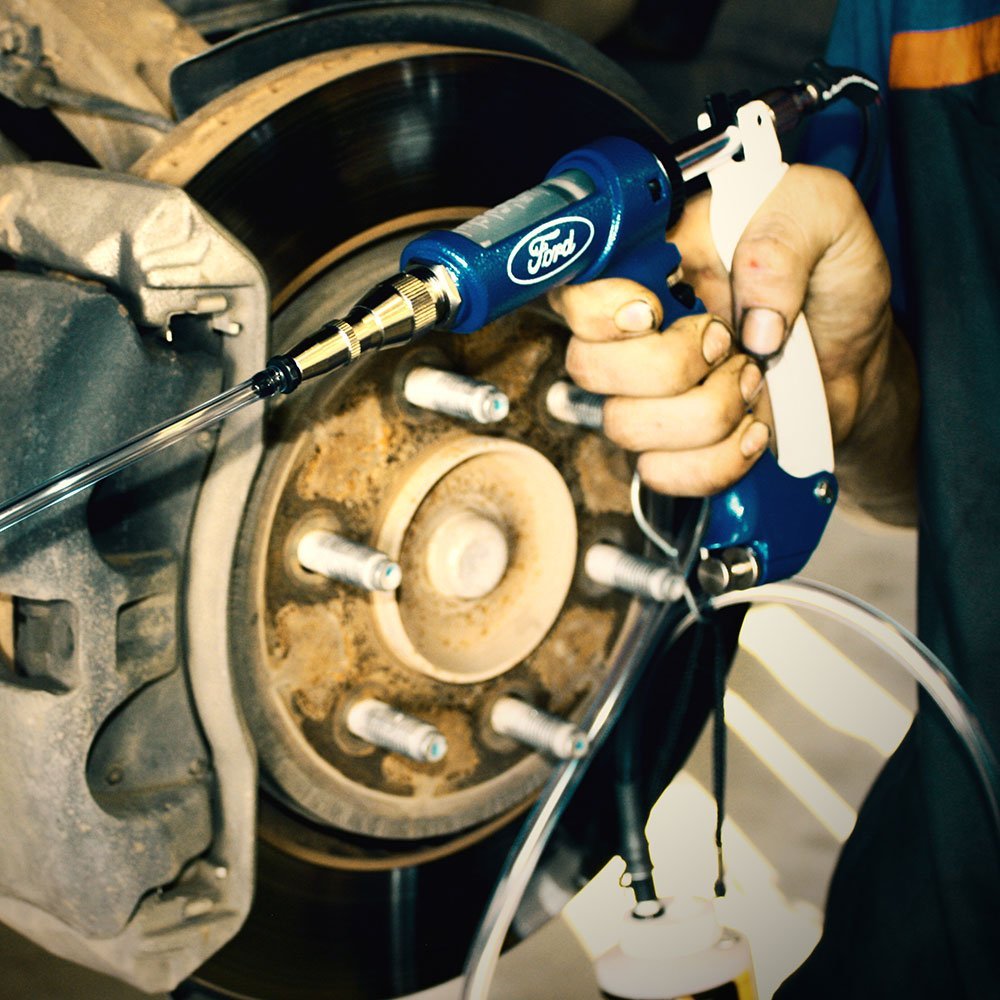 Phoenix Systems 2002HD-Ford Heavy Duty Reverse Brake & Clutch Bleeder Kit - One Person Operation for Ford Vehicles | Perfect for DIY Mechanics & Professional Shop Use