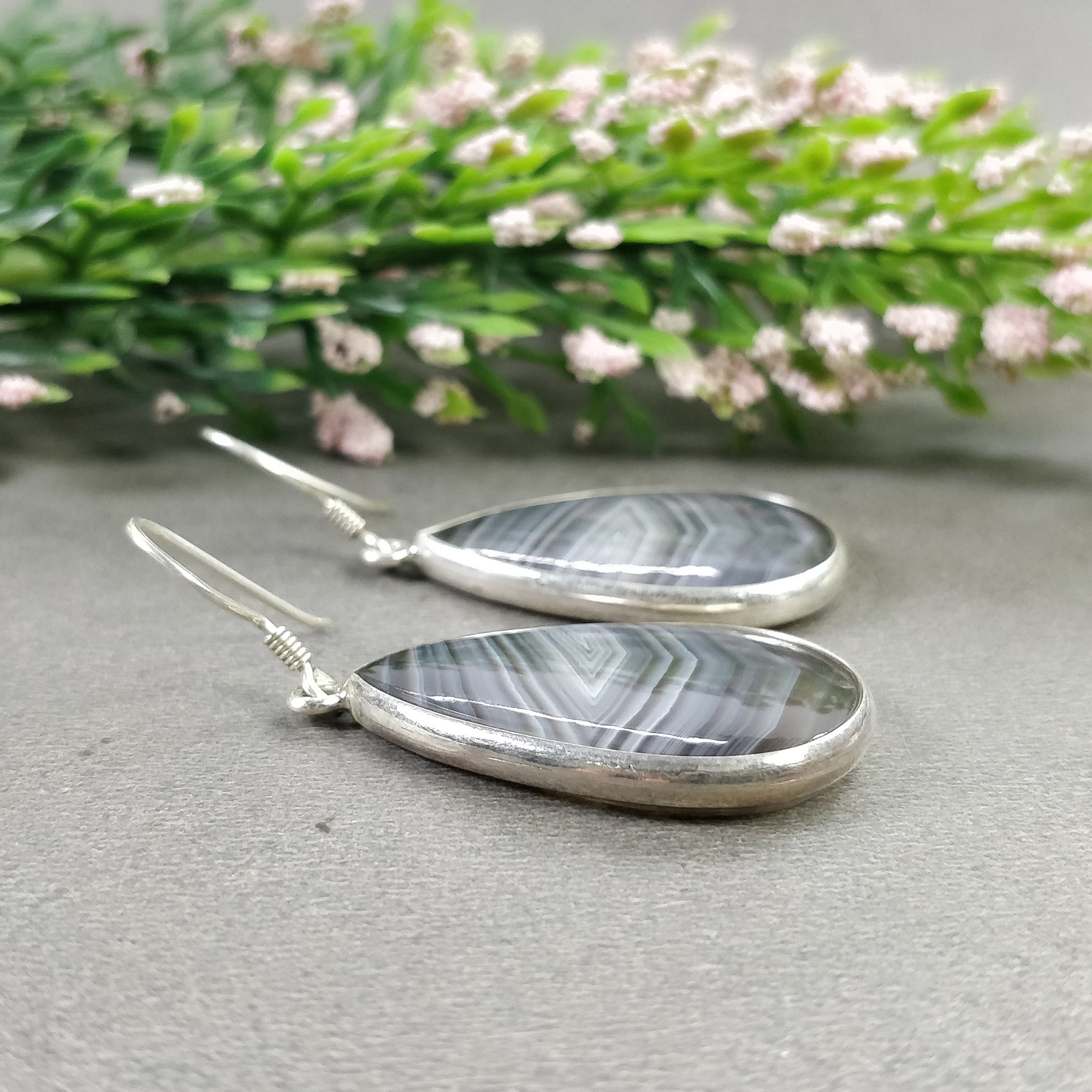 Natural Botswana Agate Gemstone Earrings - 12.52g 925 Sterling Silver Bi-Color Round Bezel Drop Dangle Hook Earrings for Women | Elegant Jewelry Gift for Birthday, Anniversary & Special Occasions