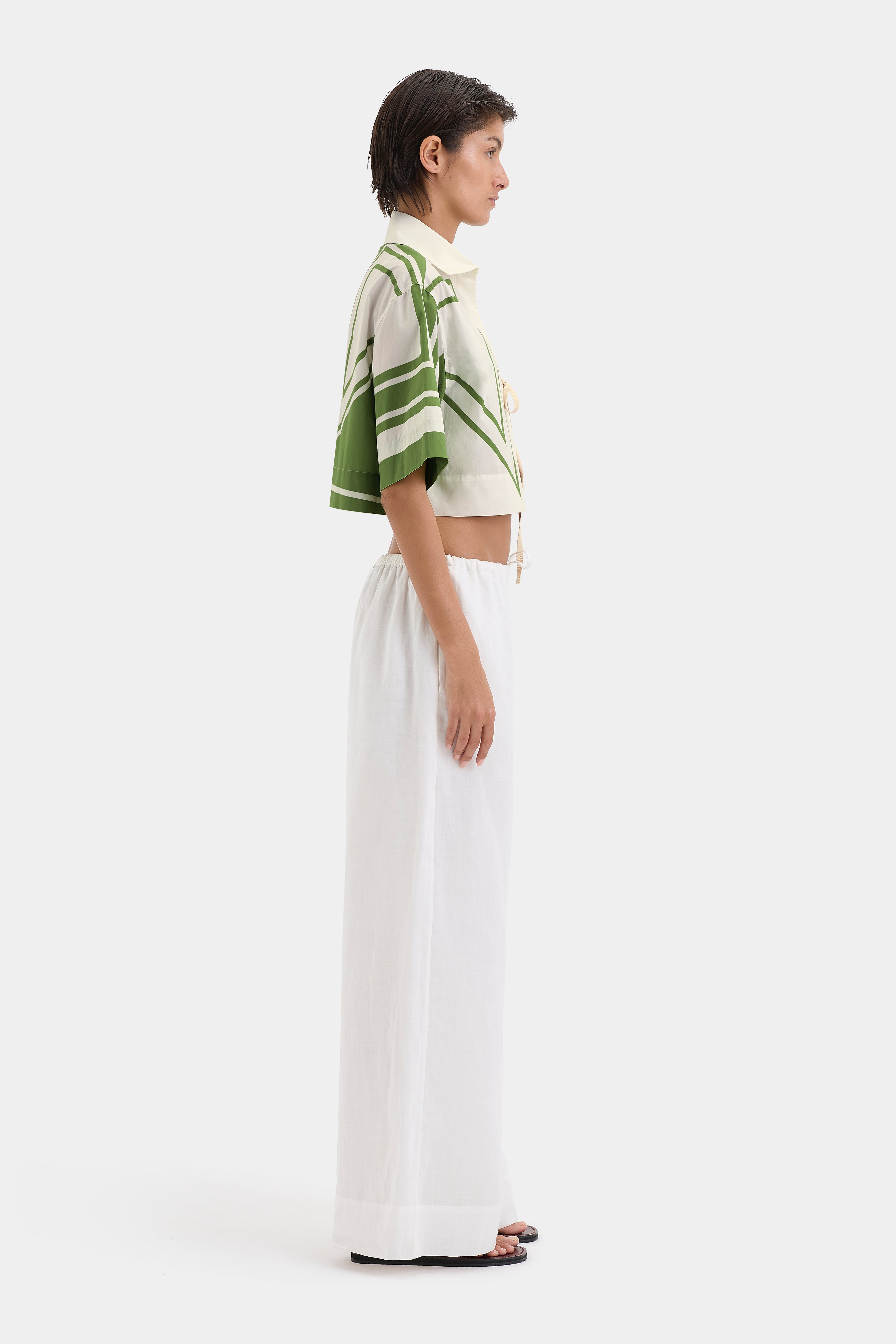 Carlo Cropped Shirt for Women | Trendy Short Sleeve Tops | Casual & Streetwear Style | Perfect for Summer Outfits, Beach Vacations & Music Festivals