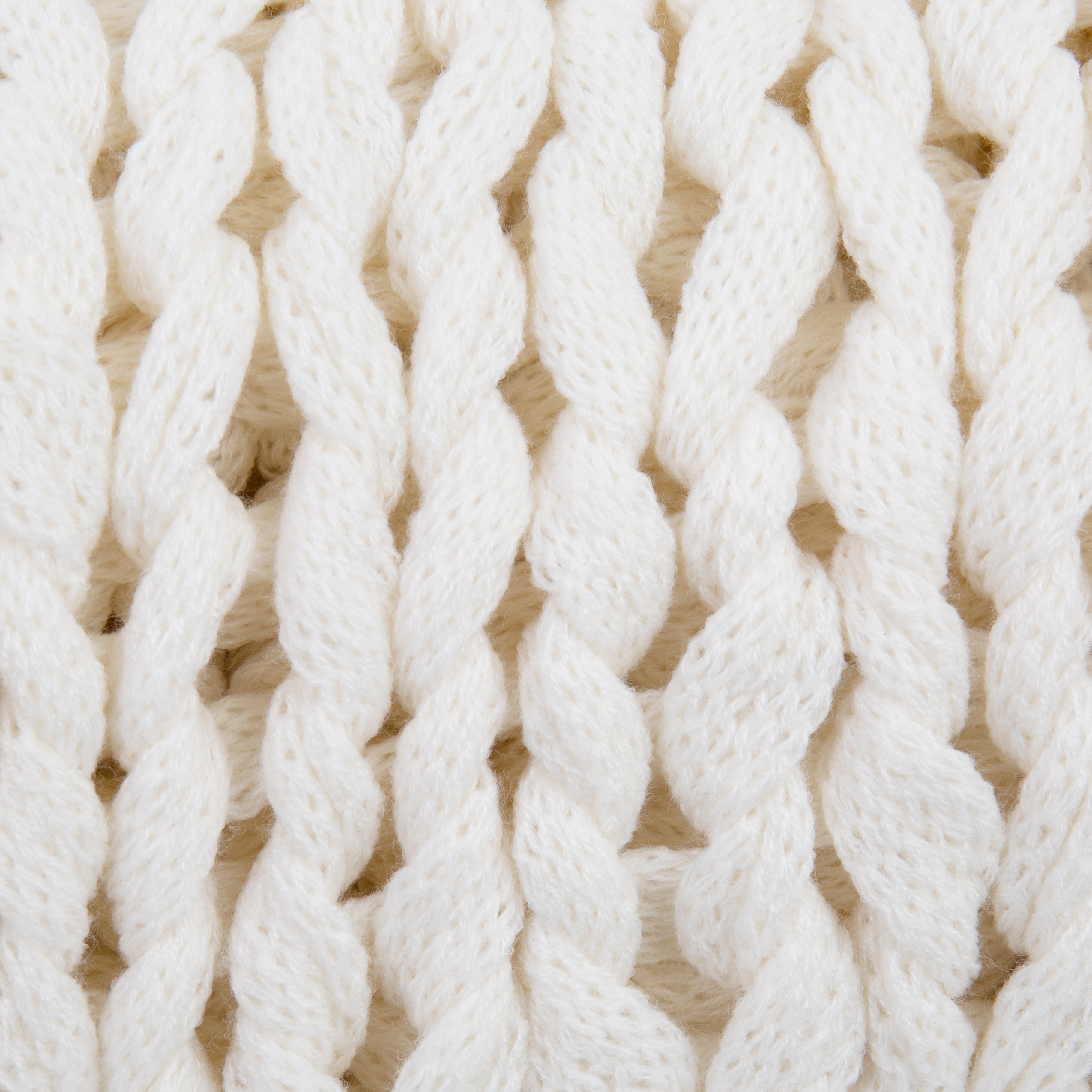 Soft Chunky Knit Throw Blanket - Cozy & Warm for Winter - Perfect for Sofa, Bed, and Home Decor - On Sale Now