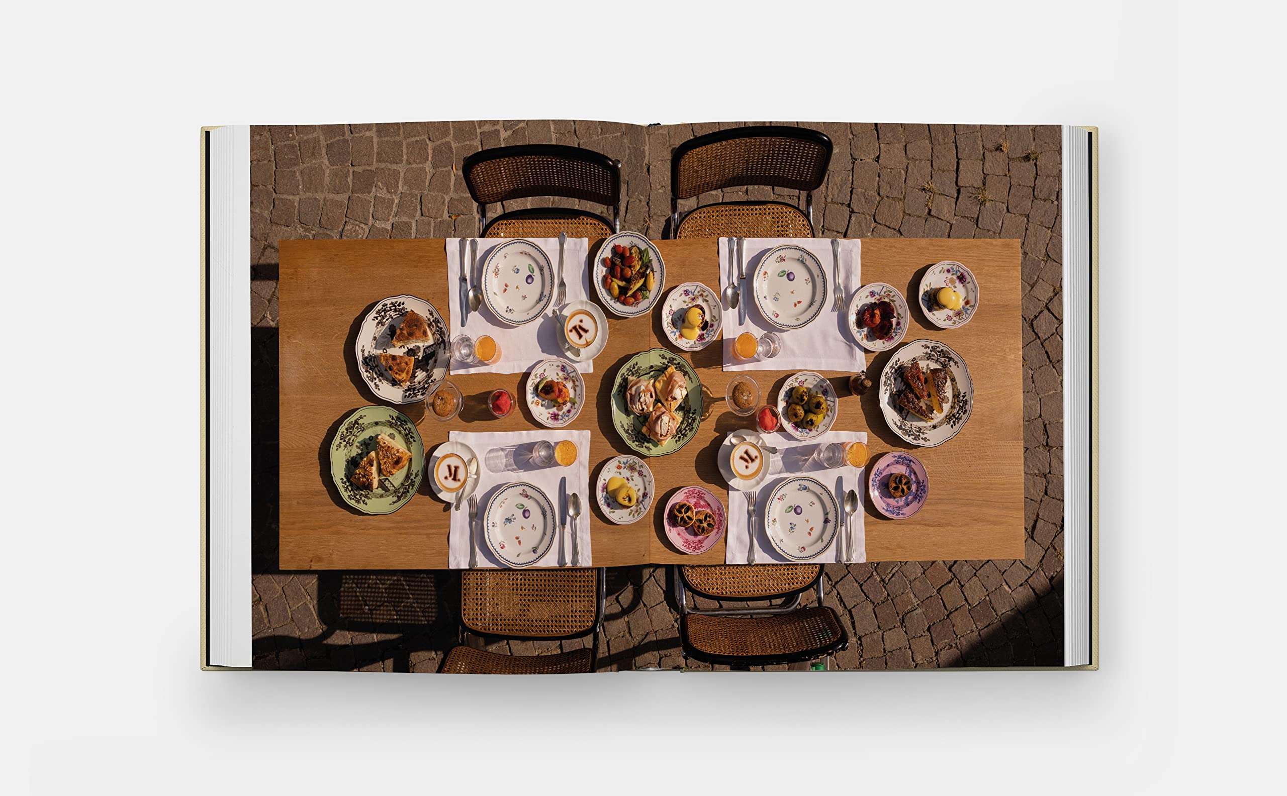 Slow Food, Fast Cars: Casa Maria Luigia - Authentic Italian Recipes & Culinary Stories | Perfect for Food Lovers & Italian Cuisine Enthusiasts