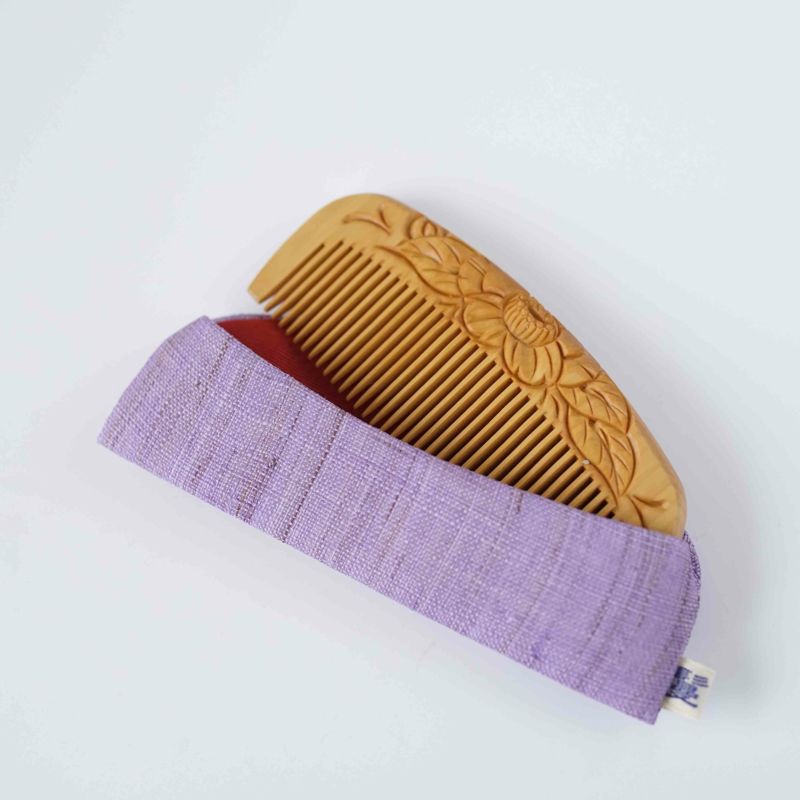 Handmade Japanese Tsuge (Boxwood) Comb with Linen Case - Traditional Kyoto Hair Accessory for Women & Men | Perfect for Styling, Detangling & Gift Giving