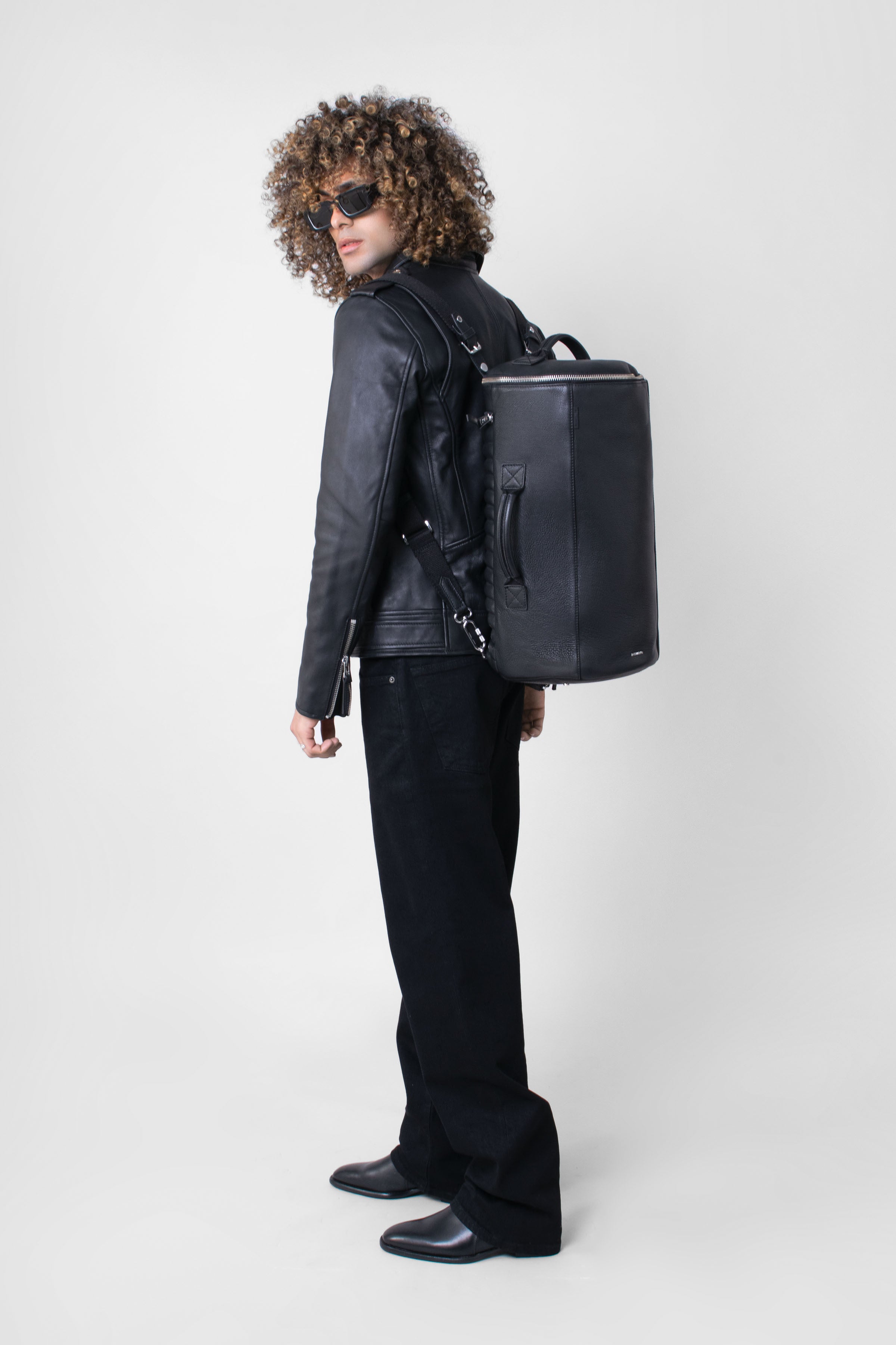 Premium Men's Barrel Bag 2.0 - Durable Crossbody Sling Backpack for Travel, Gym & Everyday Use - Water-Resistant & Spacious Design - Perfect for Commuting, Workouts & Outdoor Adventures