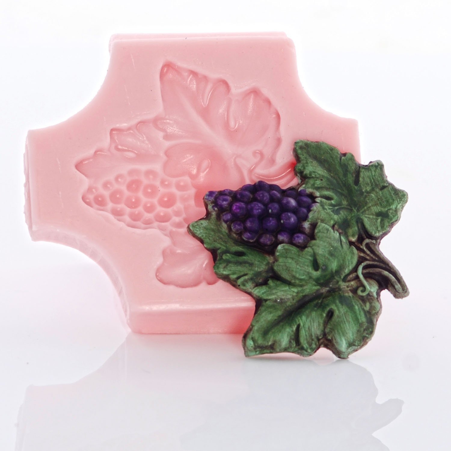 Grape Leaf Silicone Mold - Food Safe for Fondant, Chocolate, Candy, Resin & Polymer Clay - Perfect for Cake Decorating, DIY Crafts & Homemade Candies