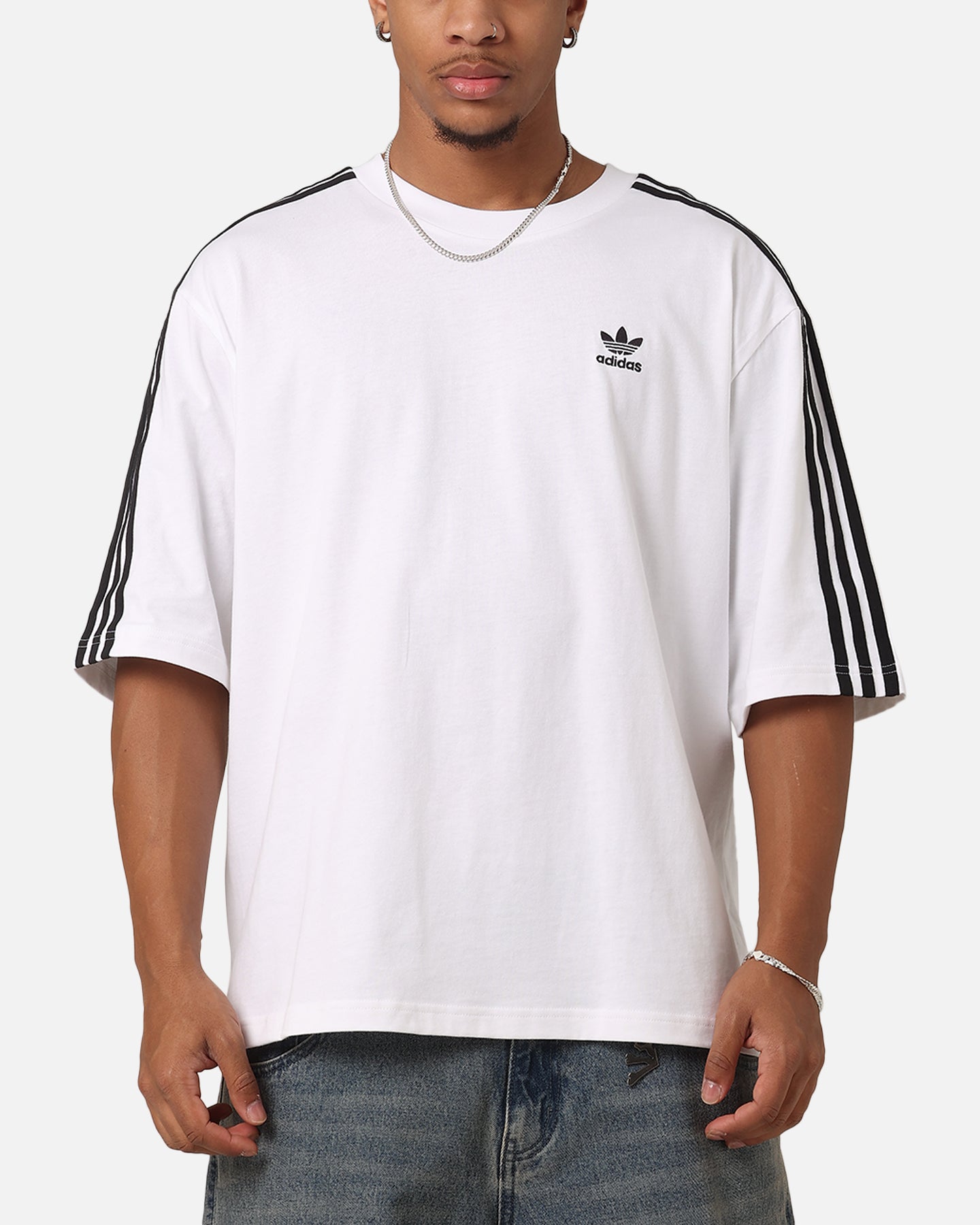 Adidas Oversized T-Shirt for Men & Women | White Cotton Casual Tee | Streetwear & Loungewear Fashion
