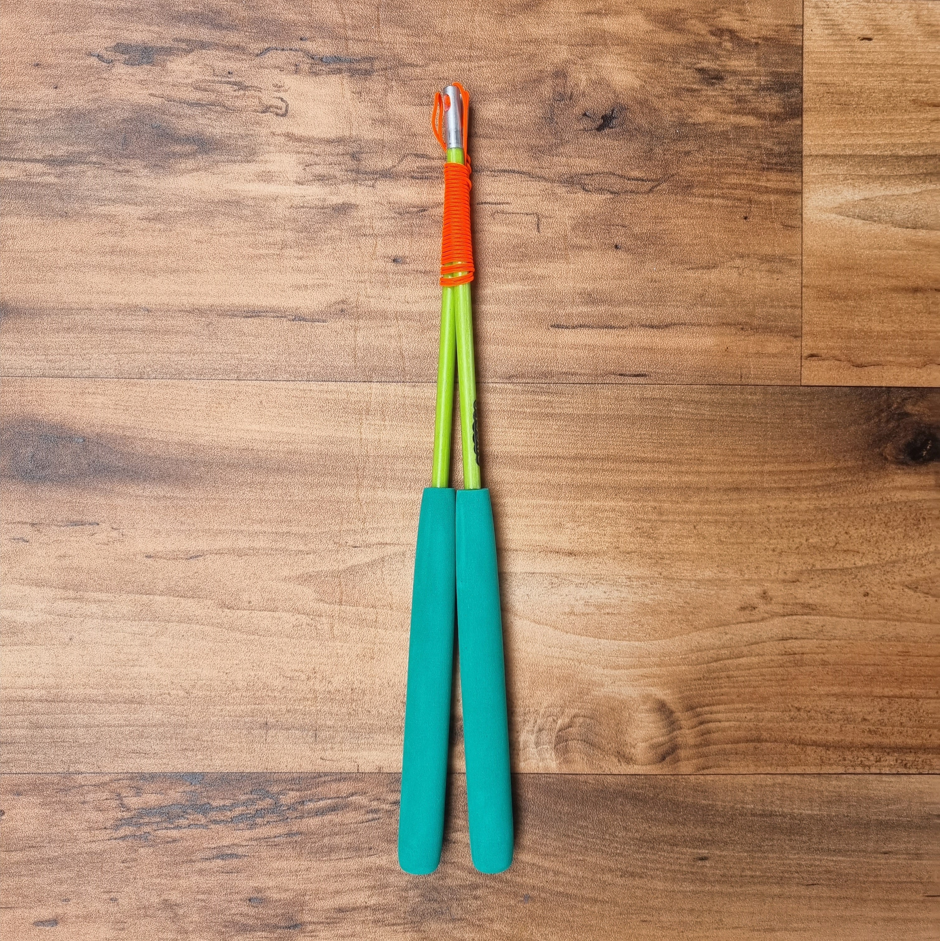 Juggle Dream Superglass Diabolo Handsticks - Professional Juggling Sticks for Diabolo Performance, Circus Training & Flow Arts Practice - Perfect for Beginners and Advanced Jugglers