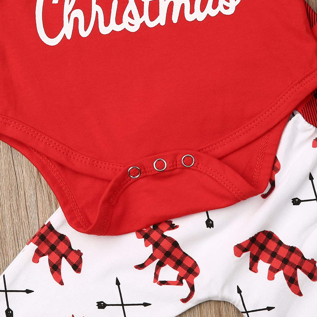 Adorable 3-Piece Christmas Outfit Set for Newborn Baby Girls & Boys - Long Sleeve Romper, Pants & Hat | Perfect for Holiday Photos, Family Gatherings & First Christmas Celebrations
