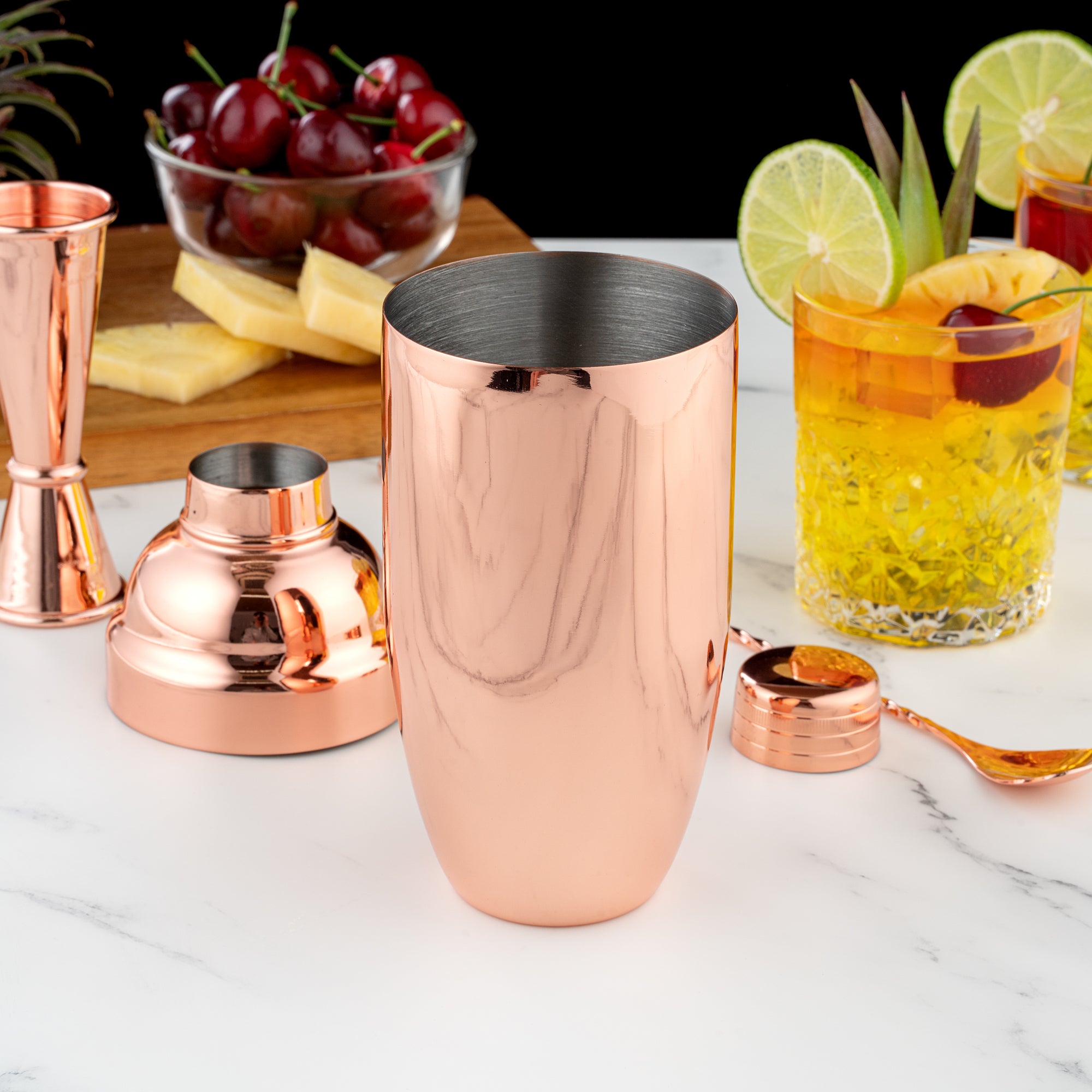 Bar Lux 24 oz Copper Plated Stainless Steel Cobbler Cocktail Shaker - 3.25