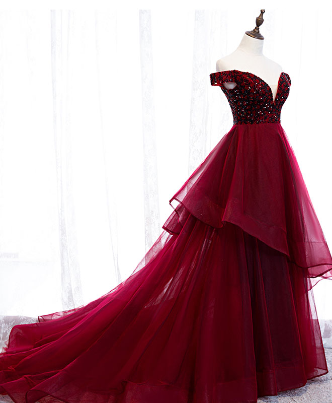 Burgundy Sweetheart Off Shoulder Tulle Long Prom Dress for Women - Elegant Formal Gown for Homecoming, Evening Party & Special Occasions