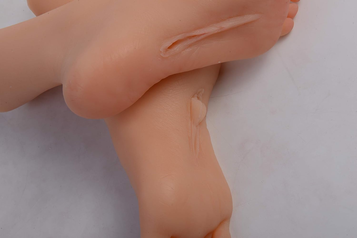 Silicone Female Model Feet for Displaying Jewelry, Sandals, Socks - 1 Pair - Perfect for Artists, Shoe Stores & Photography Studios