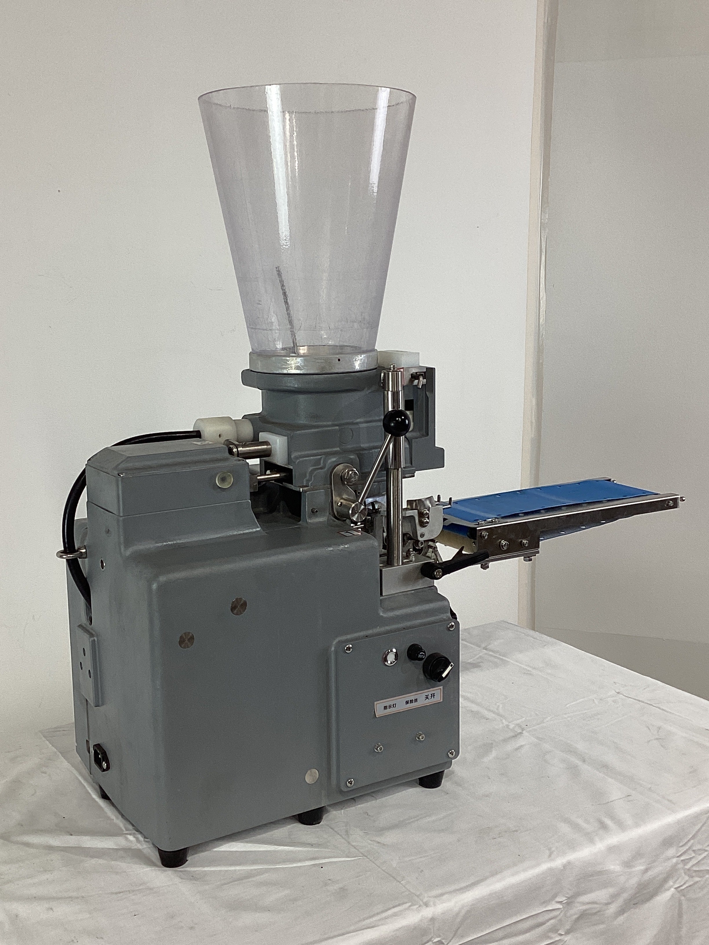 Century CP9002 Dumpling Filler - Professional Dumpling Maker & Dough Press Tool for Asian Cooking | Perfect for Home Chefs & Restaurants | Make Dumplings, Wontons & More Easily