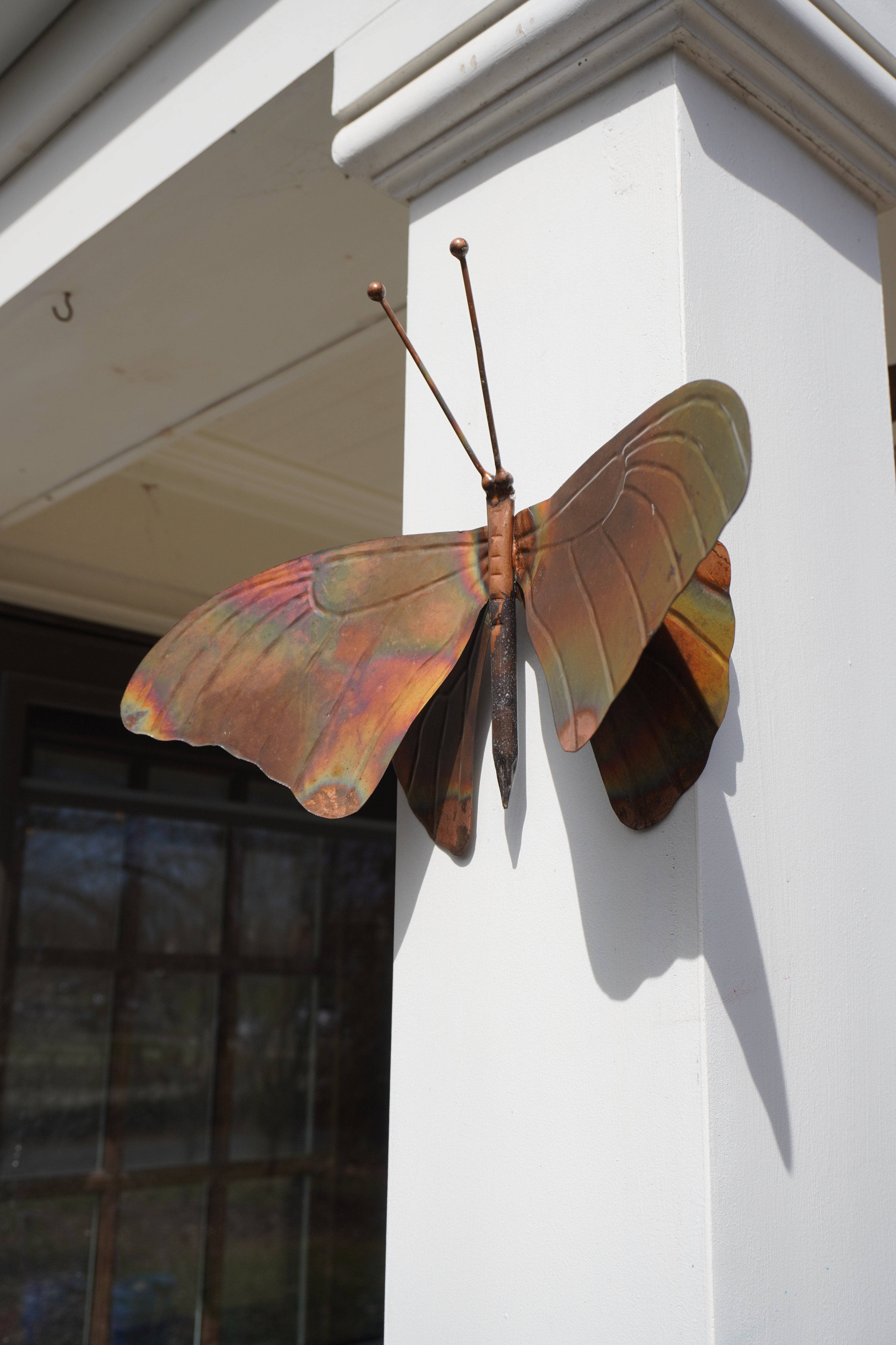 Hanging Butterfly Decor - Elegant Wall Art for Home & Garden - Perfect for Bedroom, Living Room, and Outdoor Spaces