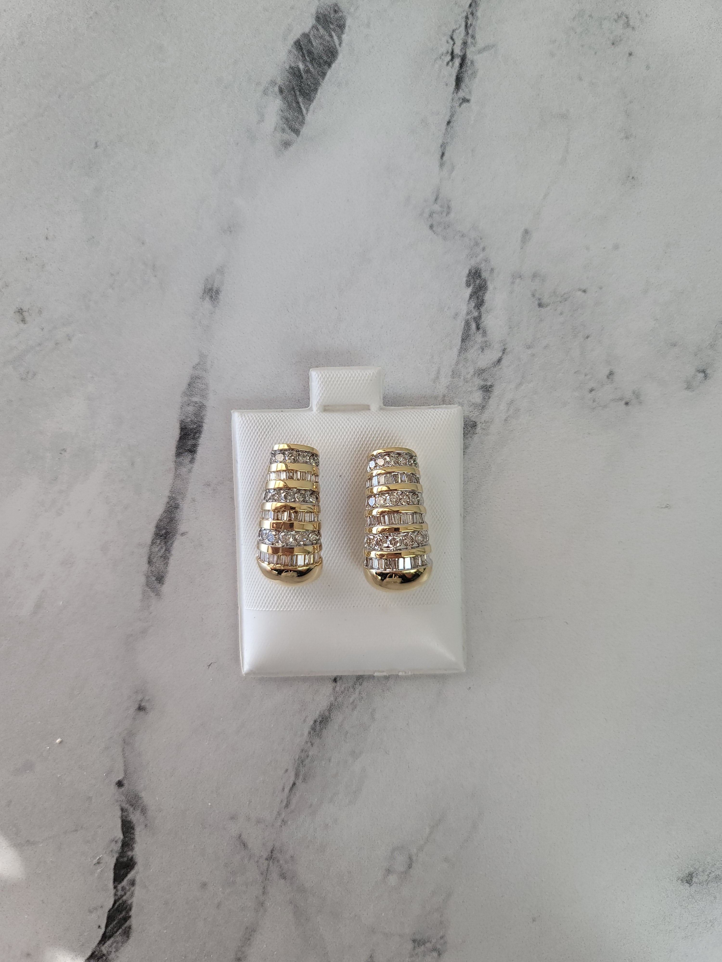 2 Carat Round & Baguette Diamond Earrings in 14k Yellow Gold - Elegant Jewelry for Weddings, Anniversaries & Special Occasions
