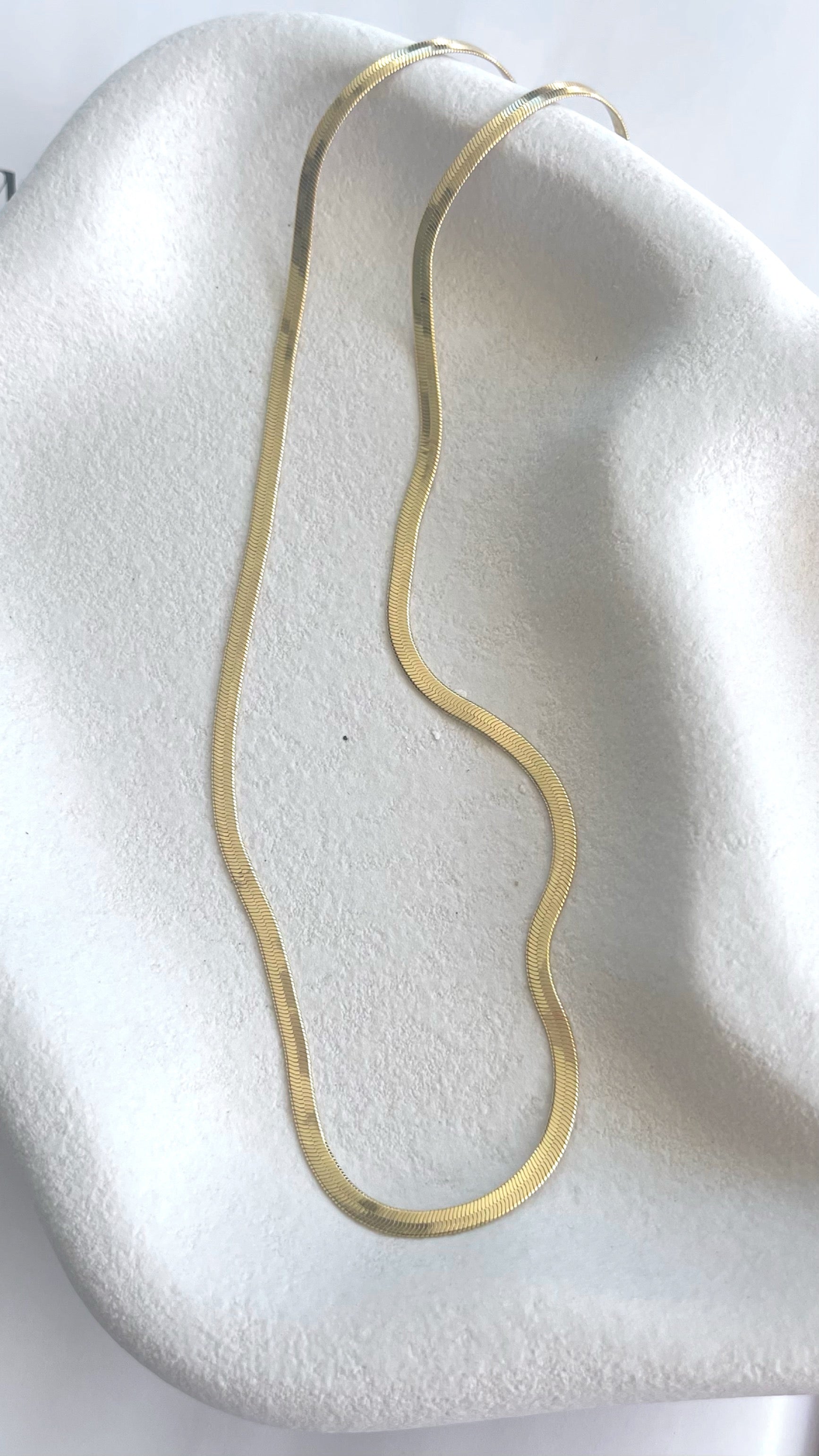 Ariana Gold Necklace for Women - Elegant & Dainty Jewelry Gift for Her - Perfect for Date Night, Wedding & Special Occasions