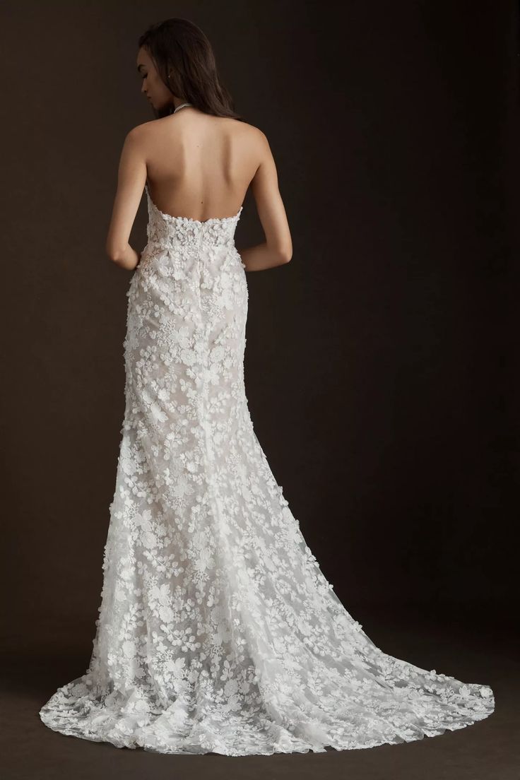 Willowby by Watters Cecilia Wedding Gown - Elegant Lace Bridal Dress for Romantic Ceremonies & Beach Weddings