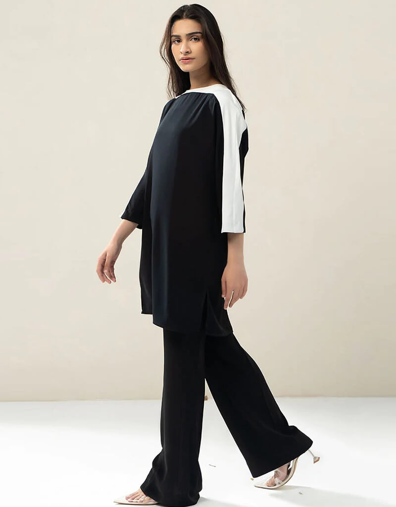 Stylish Black Top and Pants Set for Women - Trendy Casual Outfit for Work, Date Night & Everyday Wear
