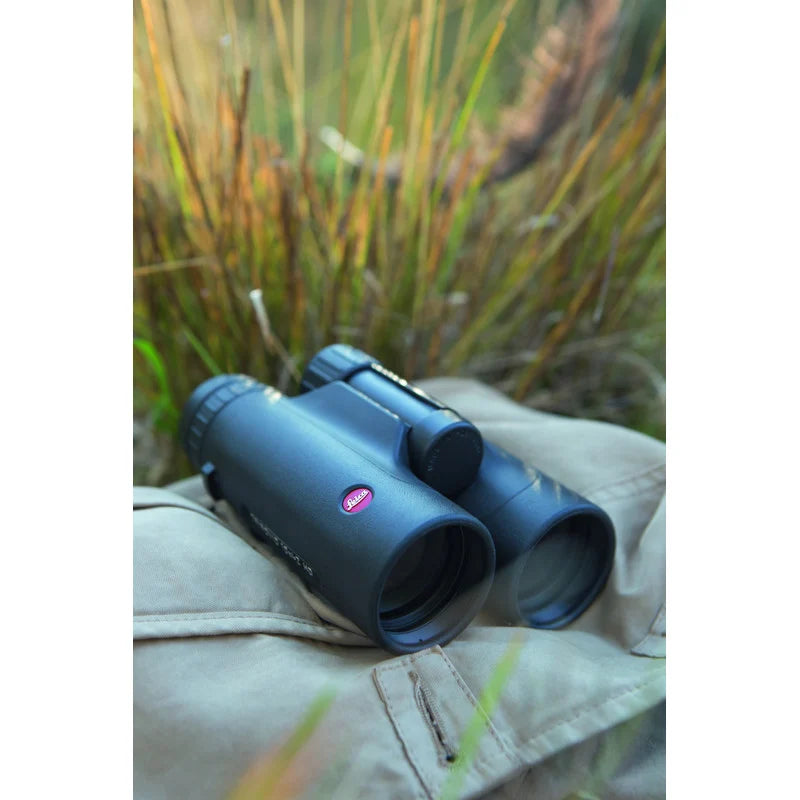 Leica Trinovid 8X42 HD Binoculars - High Definition Waterproof Binoculars for Bird Watching, Hunting & Outdoor Adventures