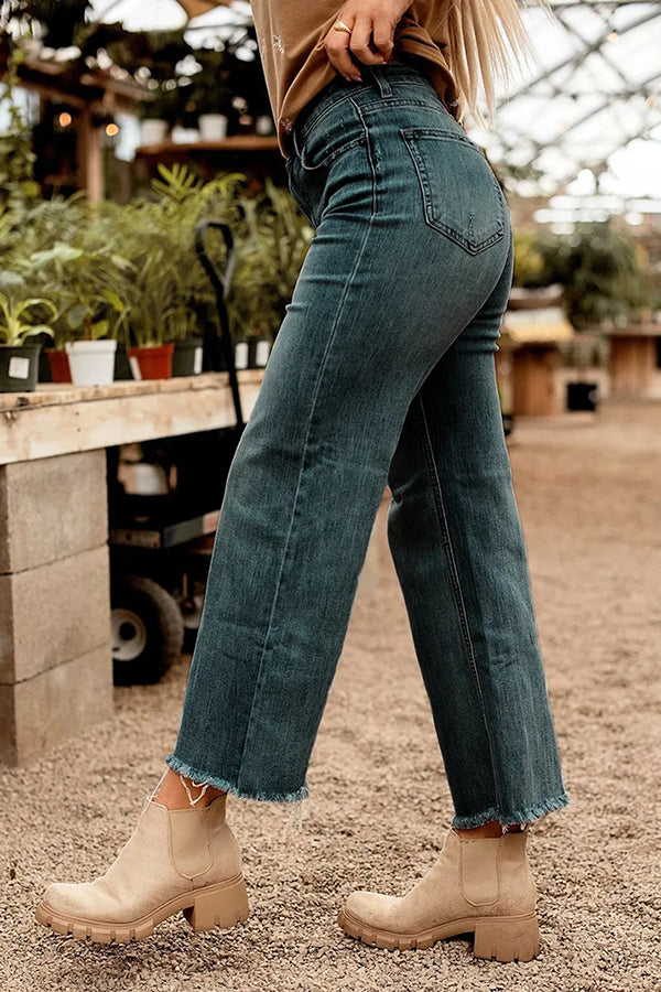 Stylish Raw Edge Mid Rise Pocket Stretch Straight Leg Jeans for Women | Comfortable & Trendy Denim Pants for Casual Wear, Work & Everyday Outfits