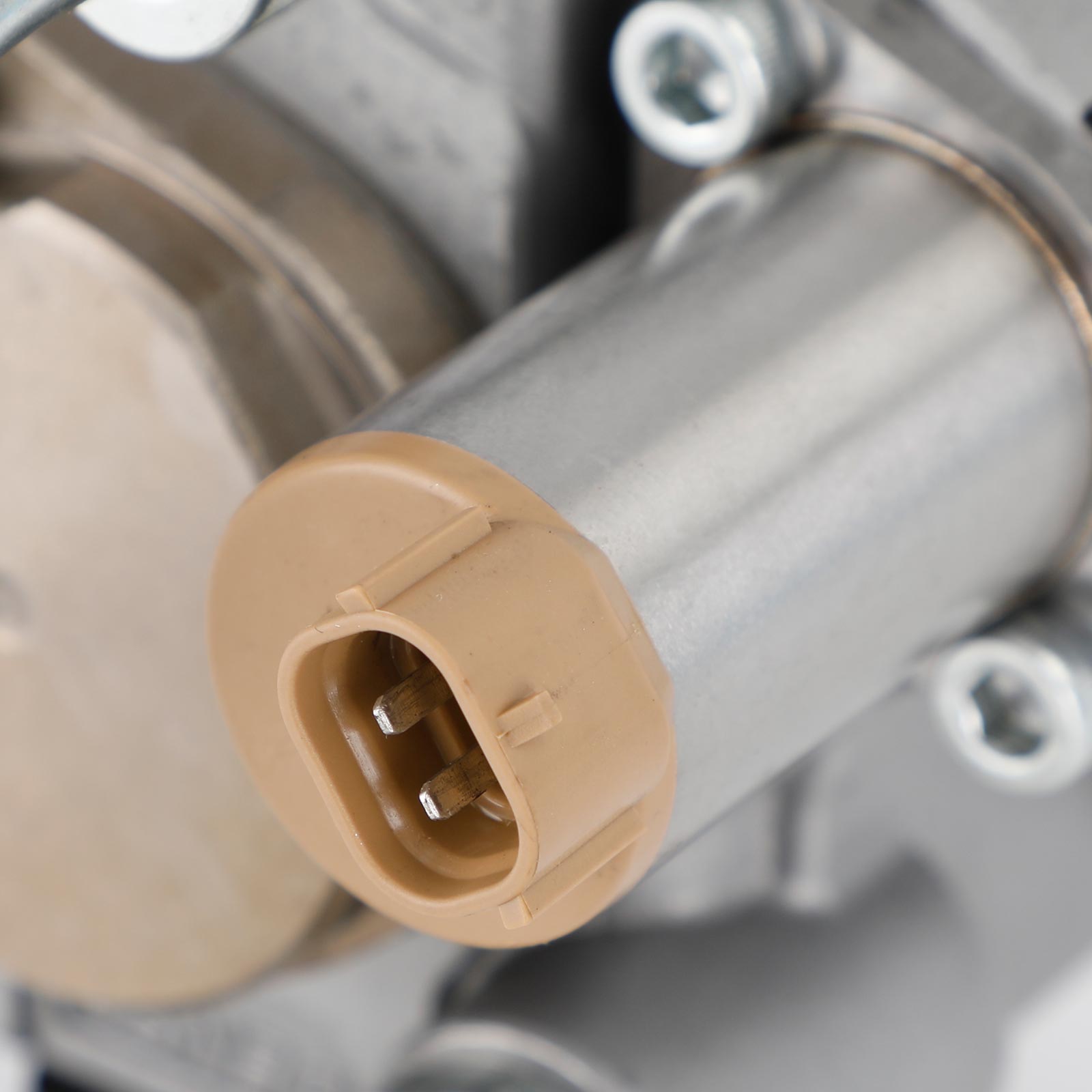 Isuzu 5.2L NPR 4HK1 Diesel Engine Fuel Pump 2940000267 (Replaces 2940000266) - Fast FedEx Express Shipping - Perfect for Commercial Trucks & Fleet Maintenance