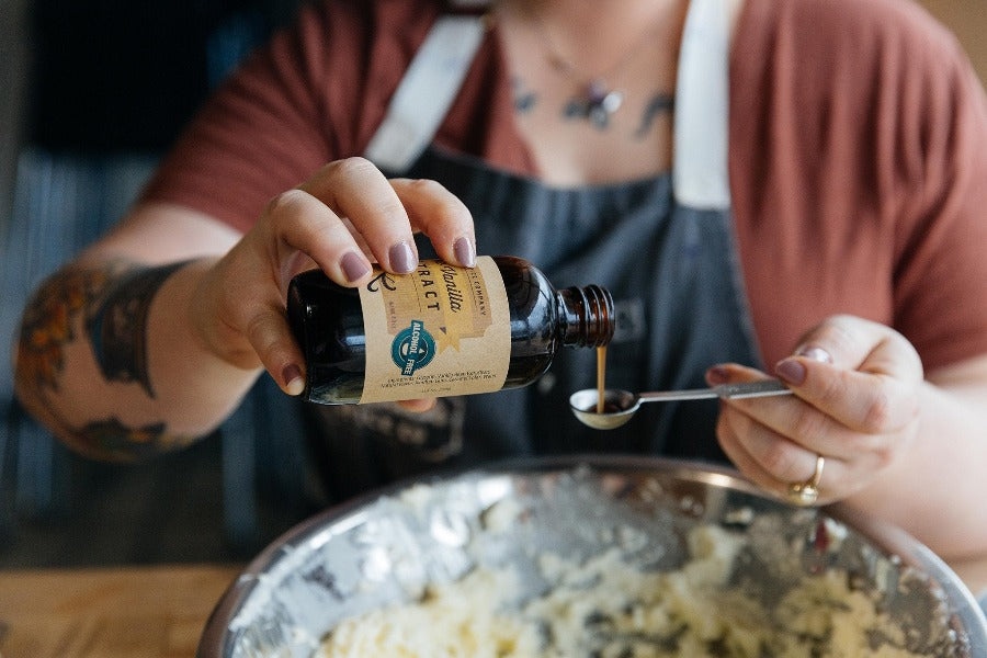 Pure Vanilla Extract - Alcohol-Free & Natural Flavoring for Baking, Desserts & Coffee | Premium Vanilla Flavor Enhancer