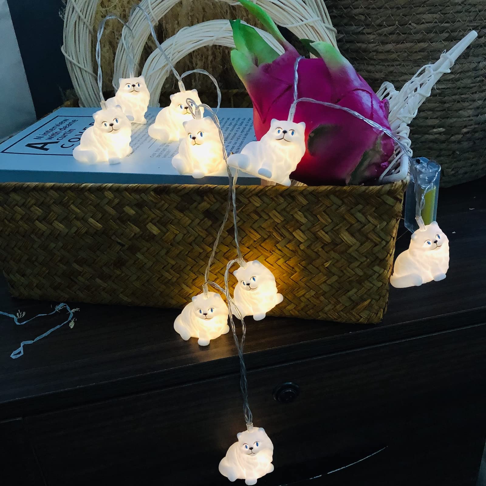 White Persian Cat LED String Lights - Plug-in Cute Animal Fairy Lights for Halloween Party, Bedroom, Mantle & Fireplace Decoration (20LED, Indoor/Outdoor Use) - Perfect for Holiday Decor, Wedding Centerpieces & Cozy Ambiance Lighting