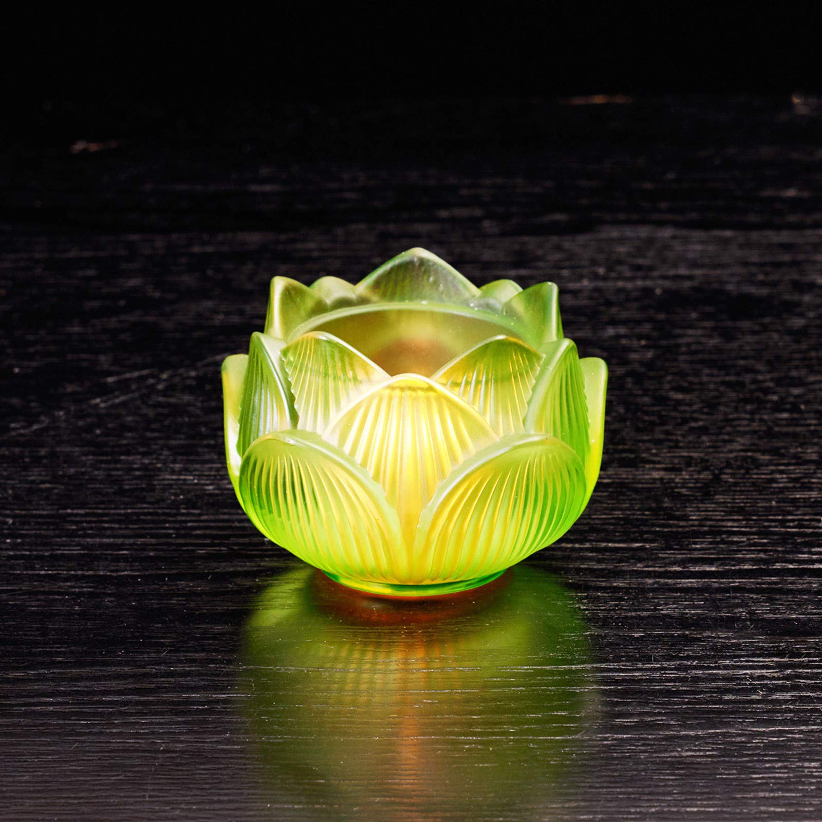 Lotus Flower Candle Holders - Elegant Blossoming Statue Tea Light Votive Candlesticks for Meditation, Yoga, Buddha Altar & Home Decor | Crystal Glass Design | Perfect for Spa, Zen Rooms & Spiritual Spaces